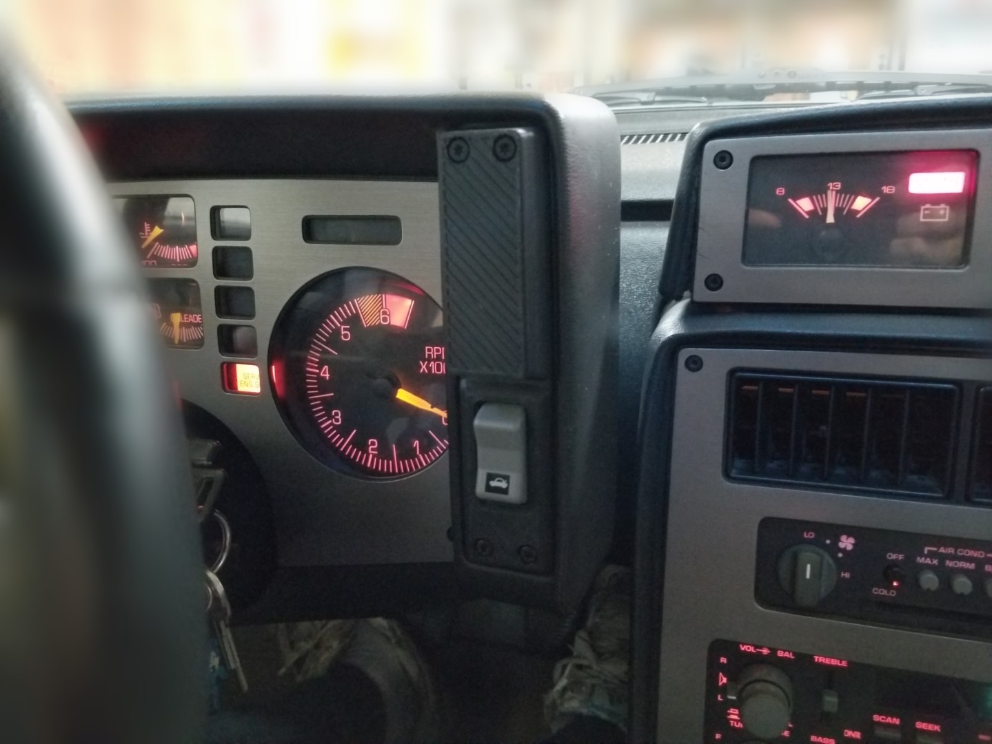 Hidden Phone Mount for Pontiac Fiero