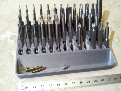Hex bit tray