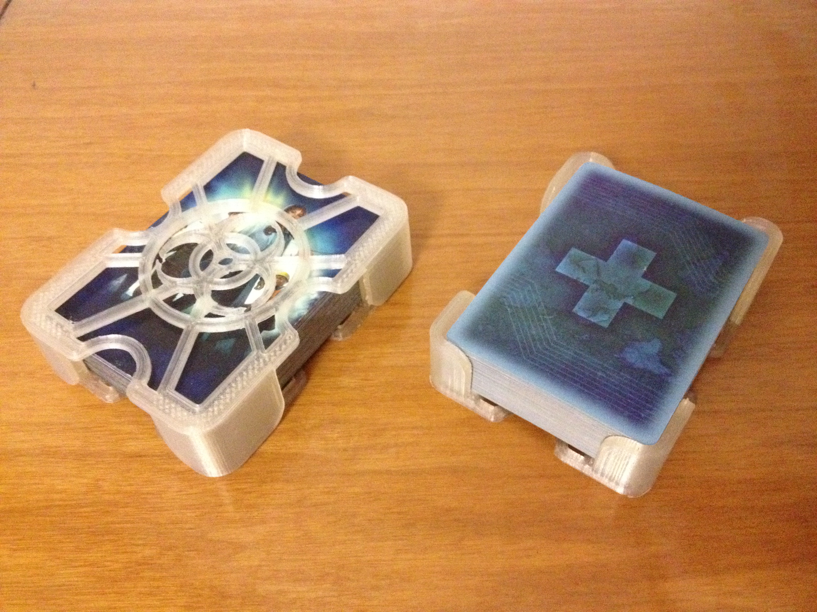 PANDEMIC - Cards Holder