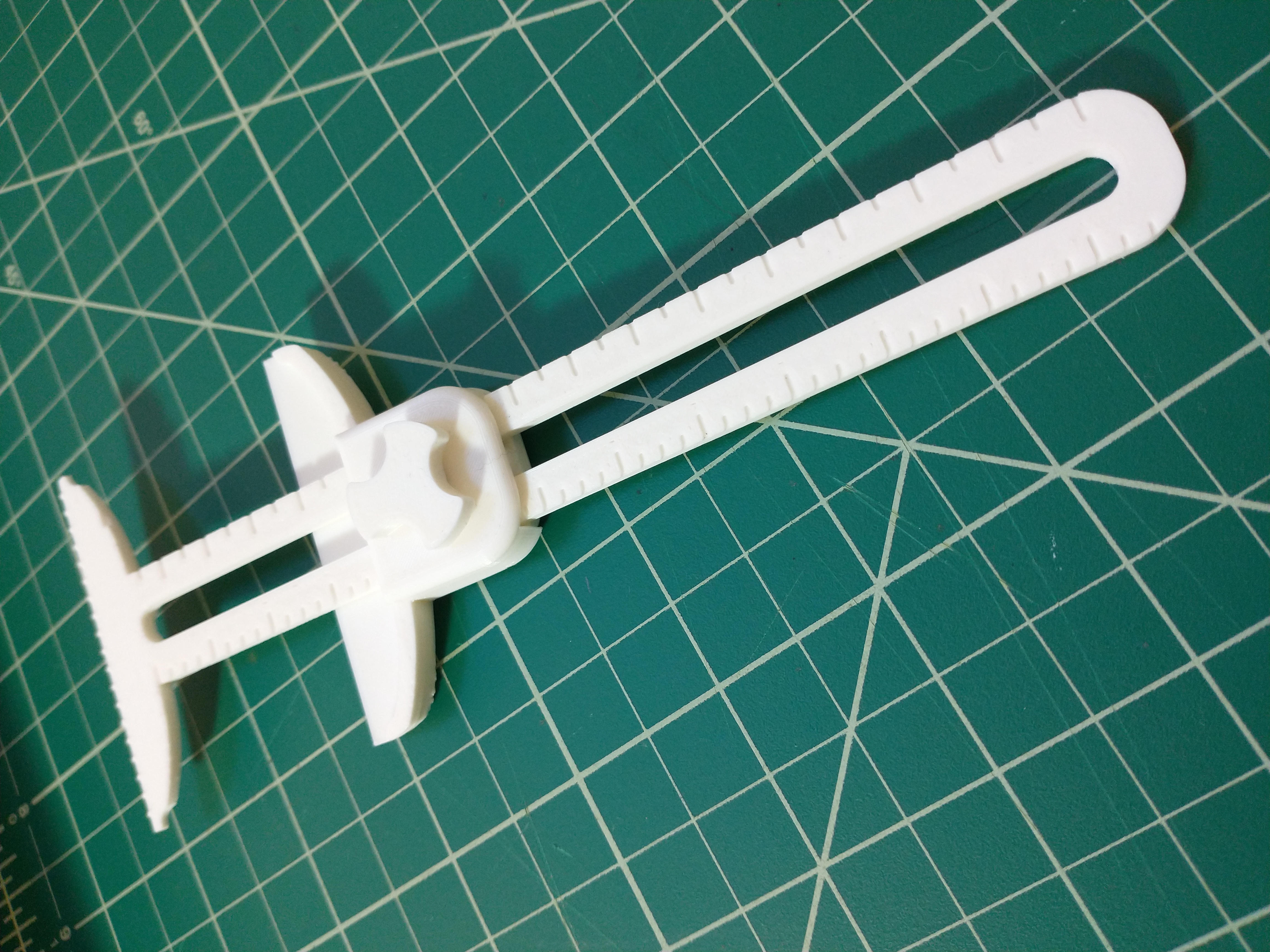 Adjustable Hem Gage