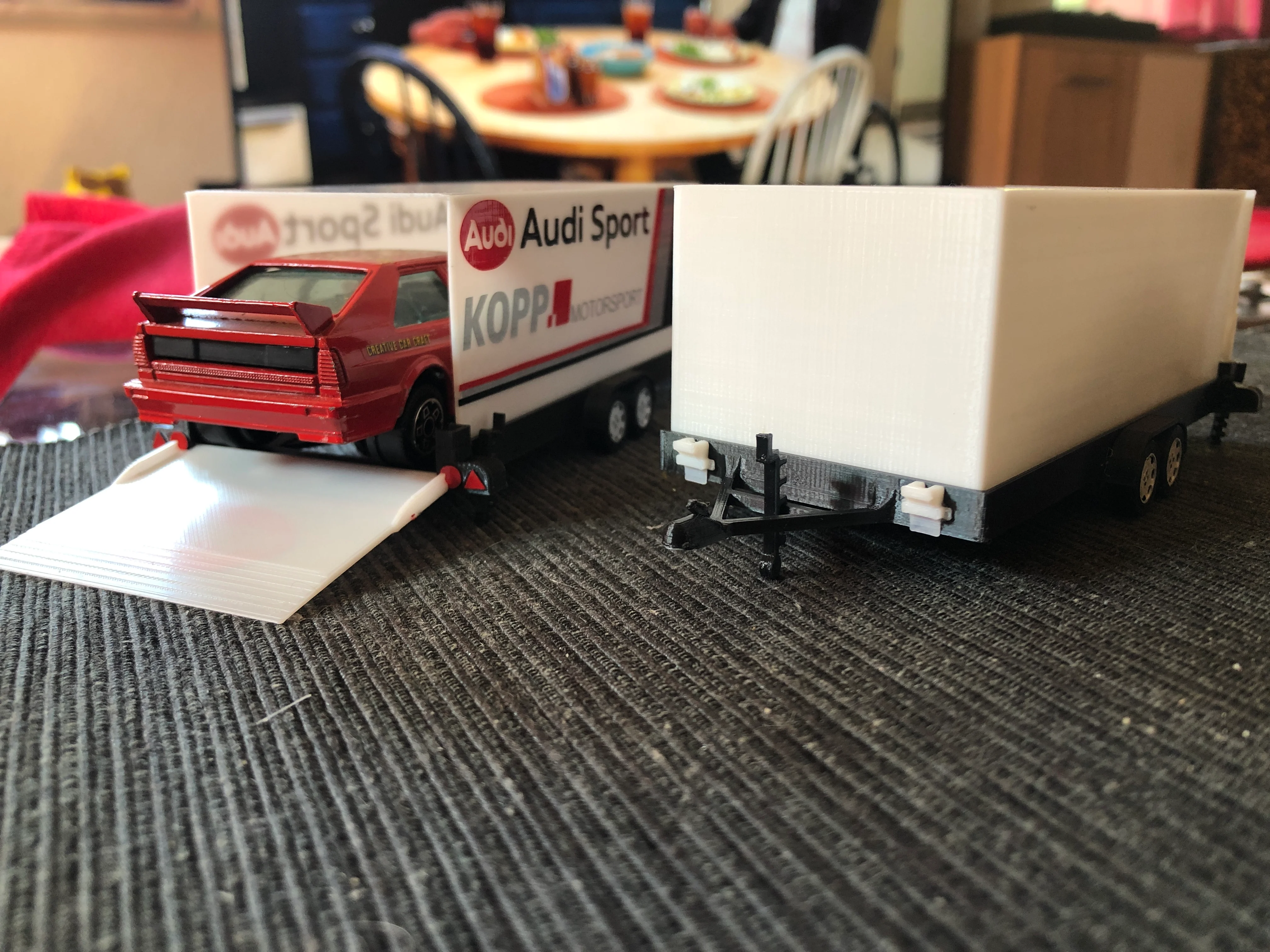 Car Trailer 1:43