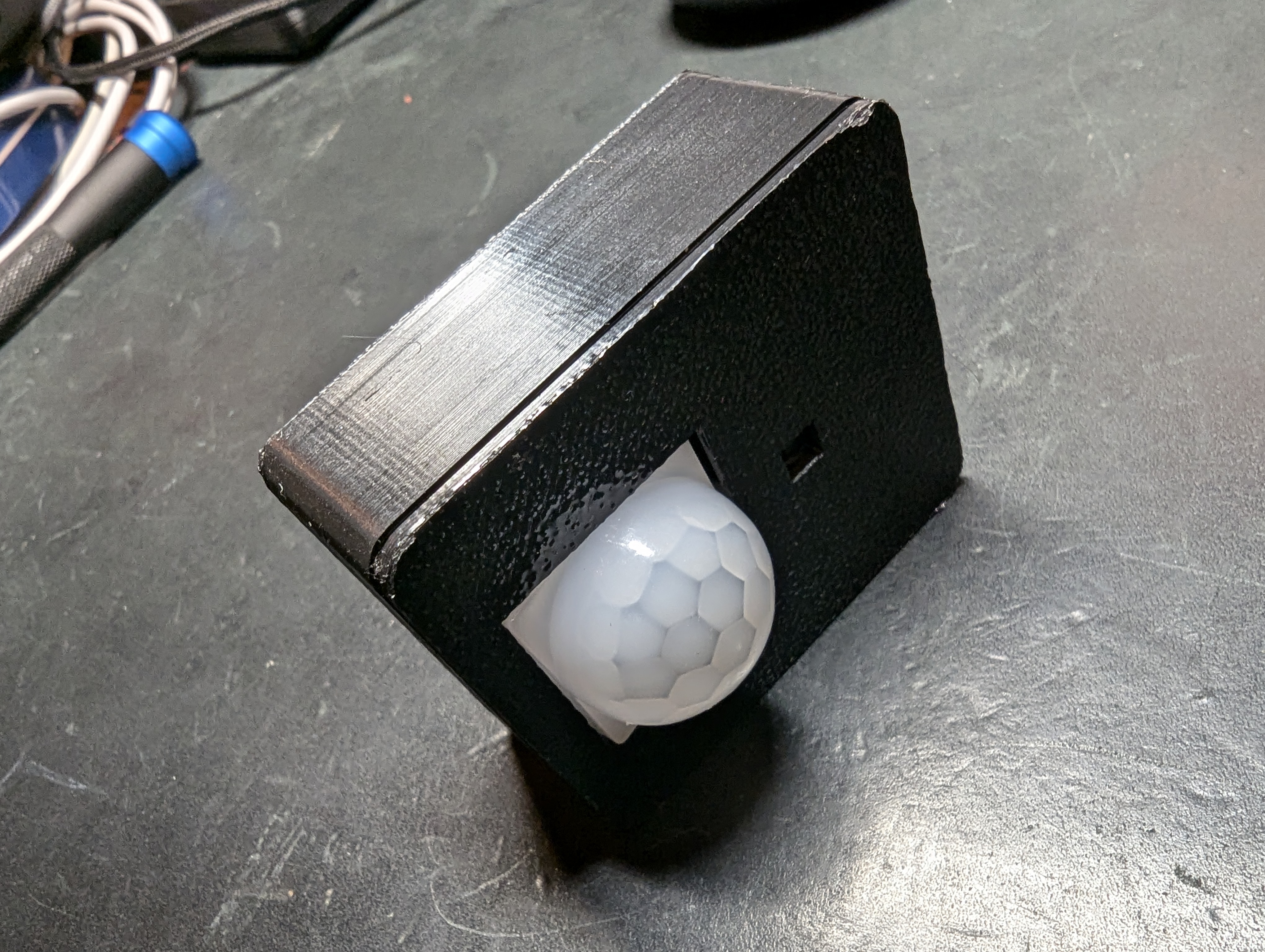 D1 Mini esp8266 + ld2410 + HC-SR501 + BH170 (Radar + Pir + Light Sensor) Case