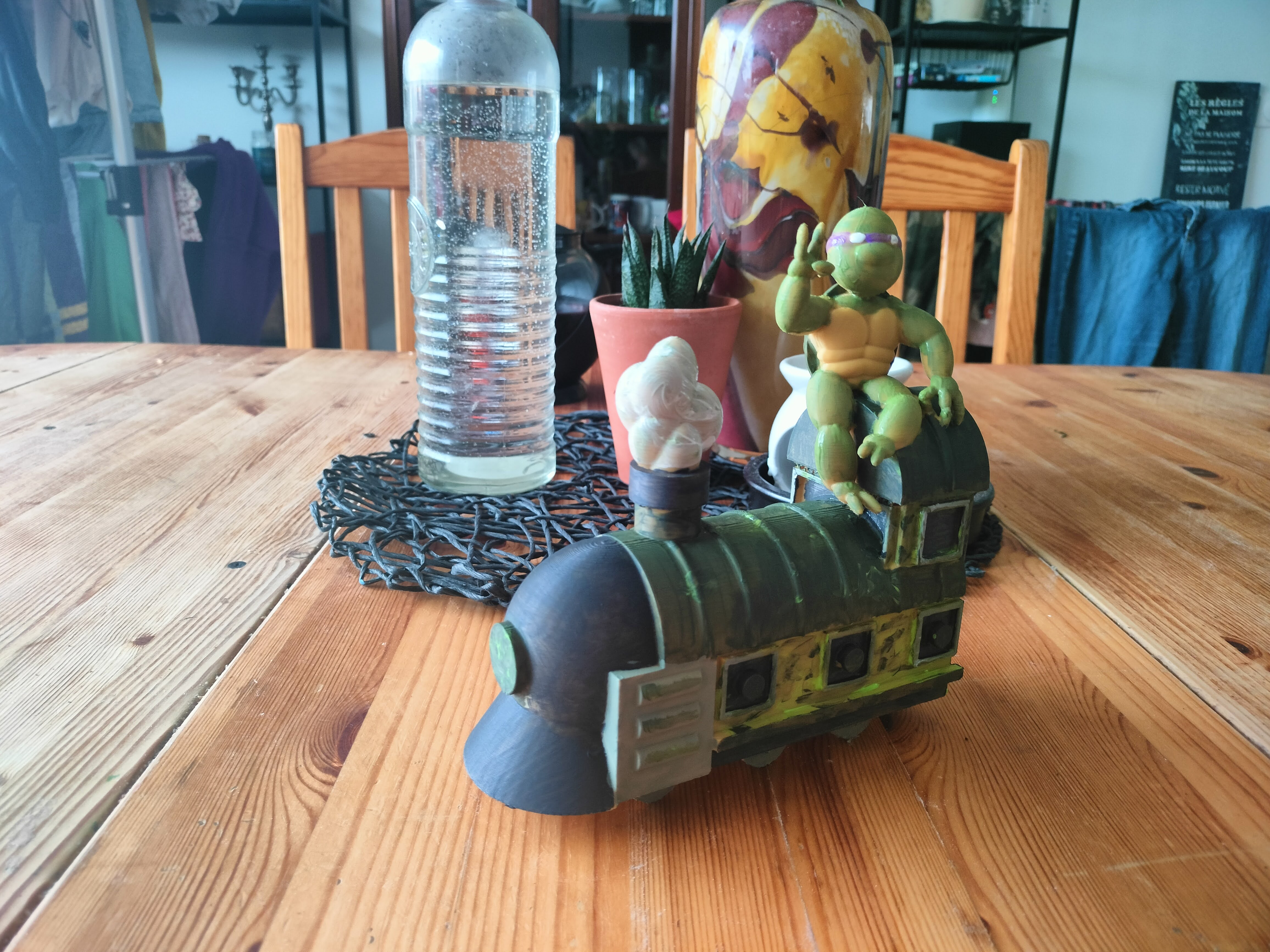 { TMNT } - TRAIN WITH NINJA'S TURTLE - TRAIN AVEC TORTUE NINJA