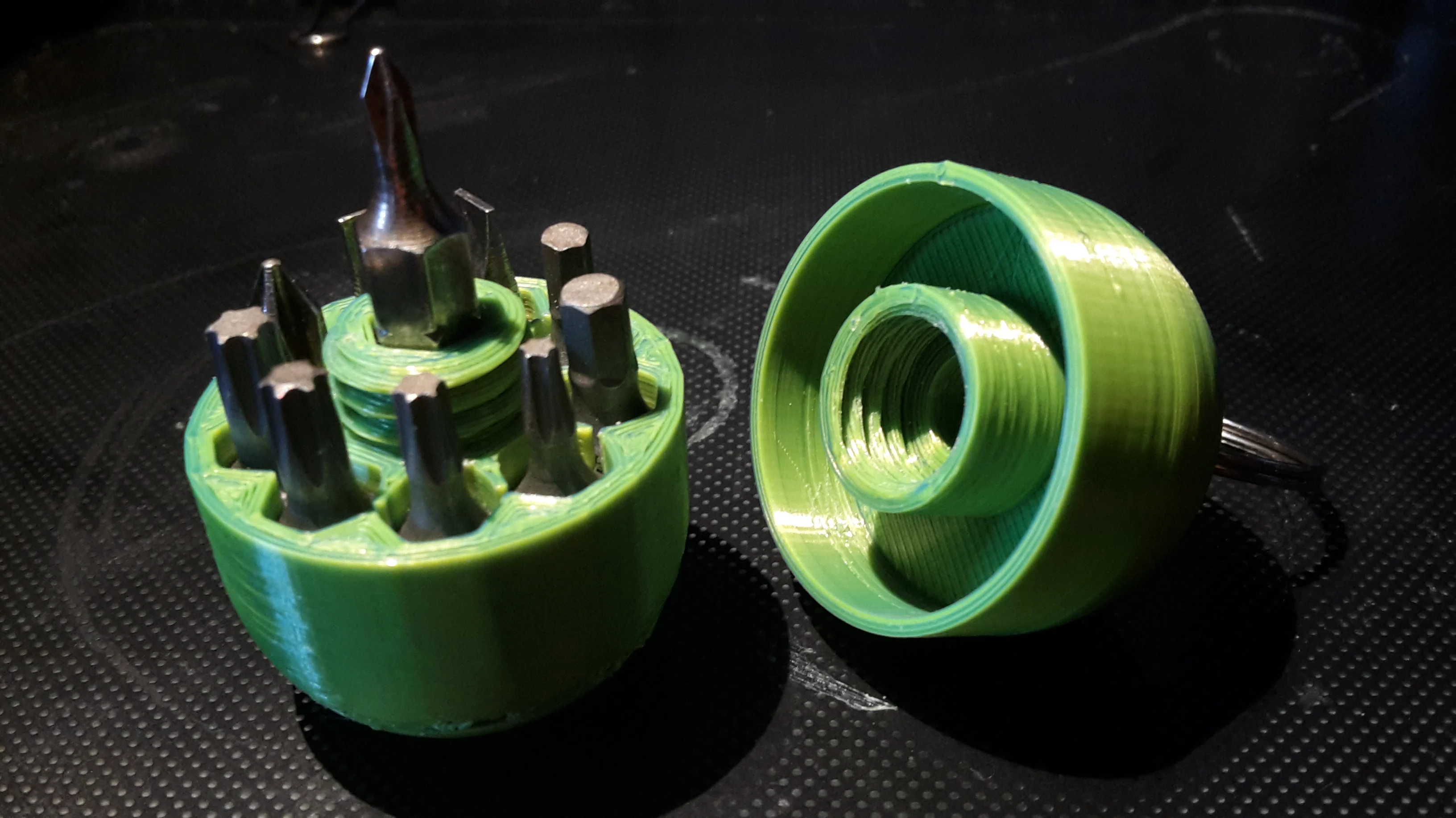 Hex Bit Keychain tool - The Capsule