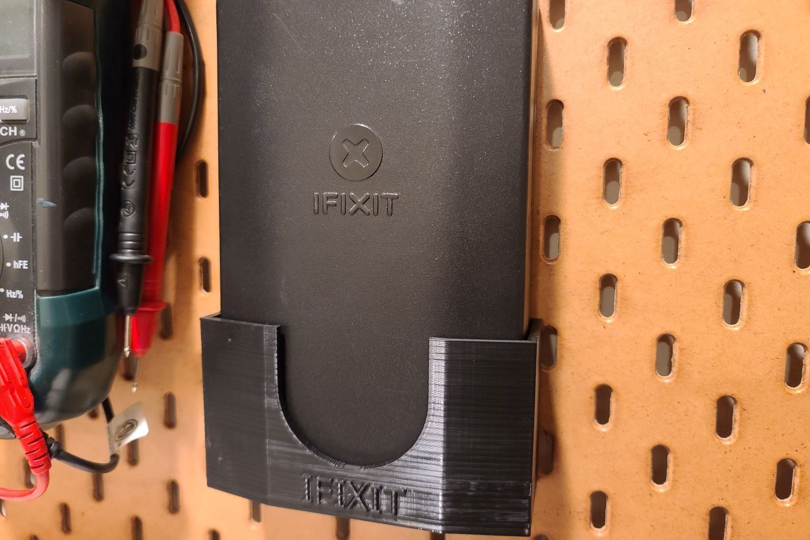 iFixit 64 bit driver kit holder - IKEA Skadis Pegboard