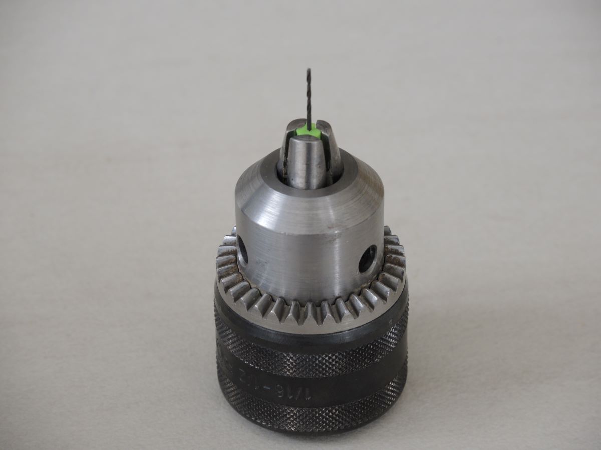 Collet Chuck for 1 mm Drill / Spannzange fuer 1 mm Bohrer