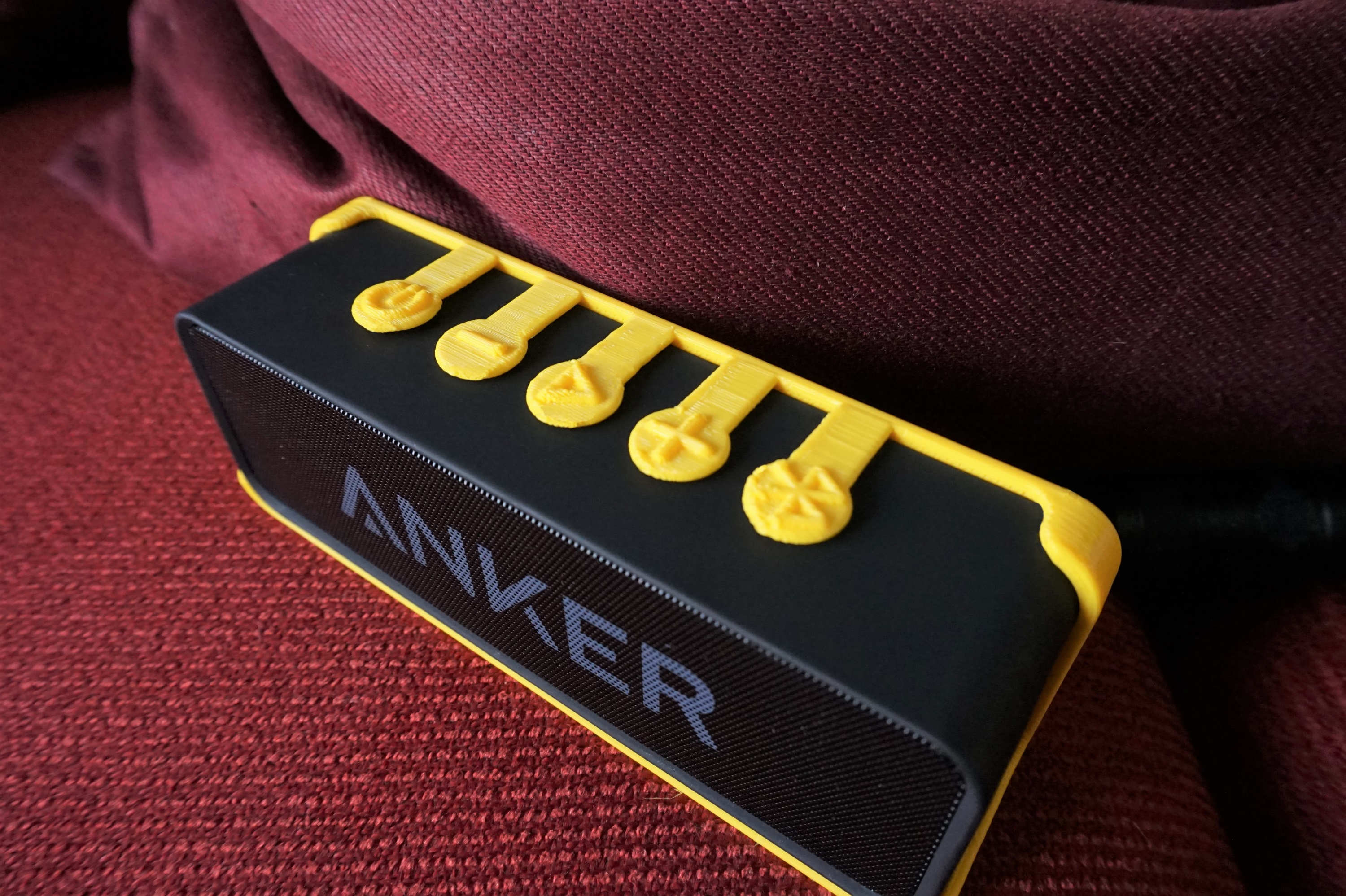Anker Soundcore bluetooth speaker idiot buttons