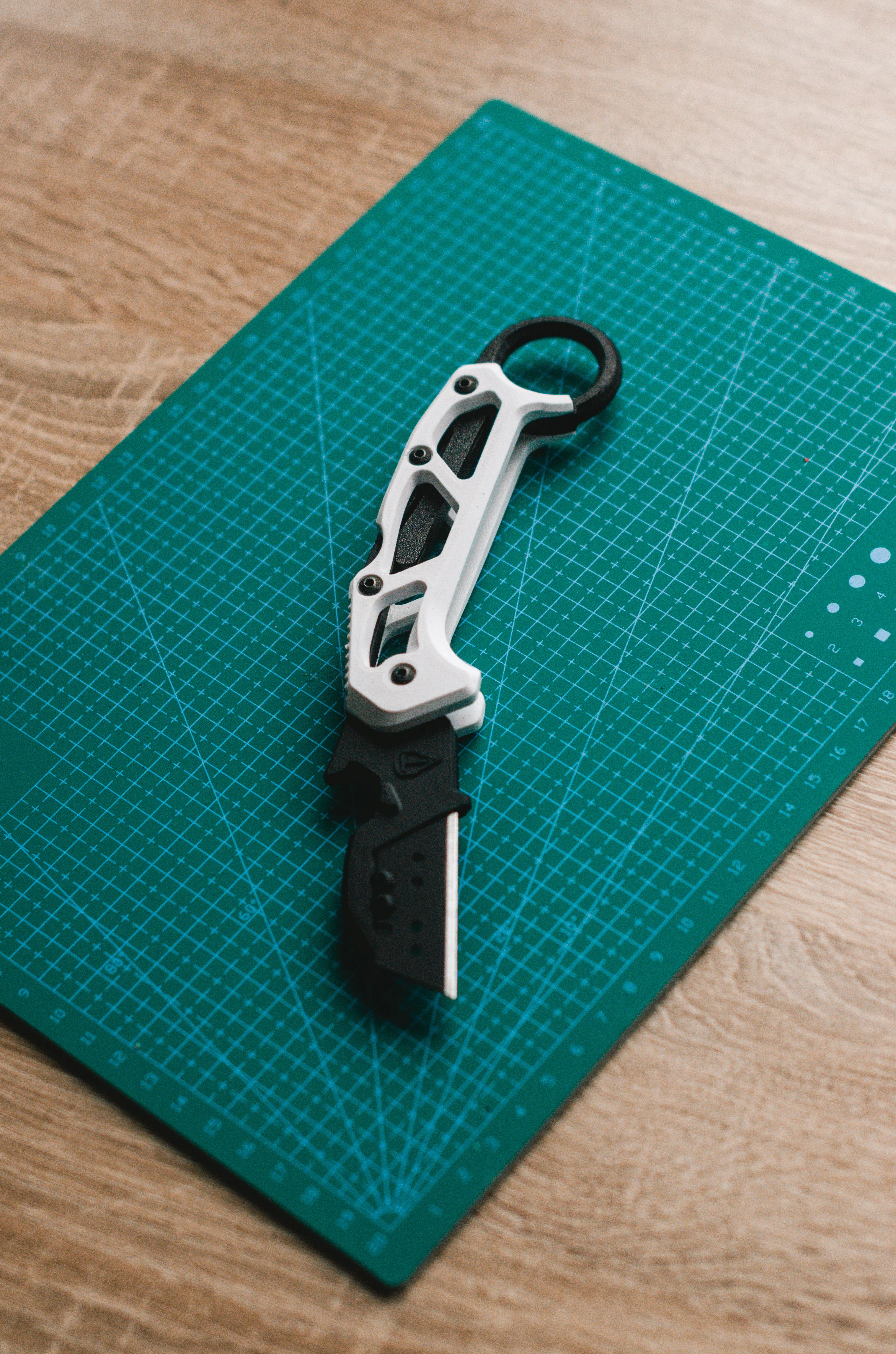 REDESIGN of OBERTECH NSP-02 KARAMBIT