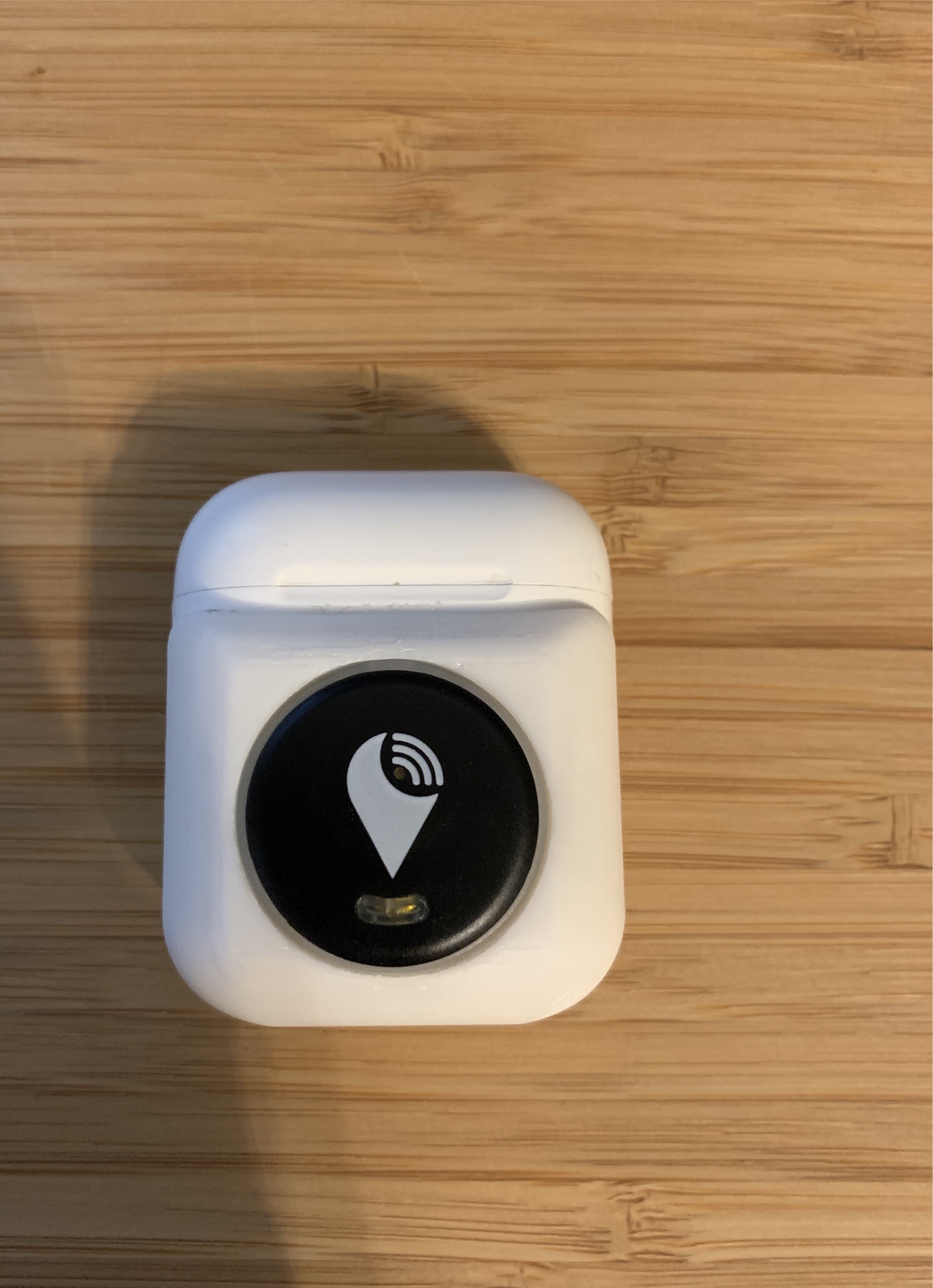TrackR Pixel housing for AirPods (Gen 1)