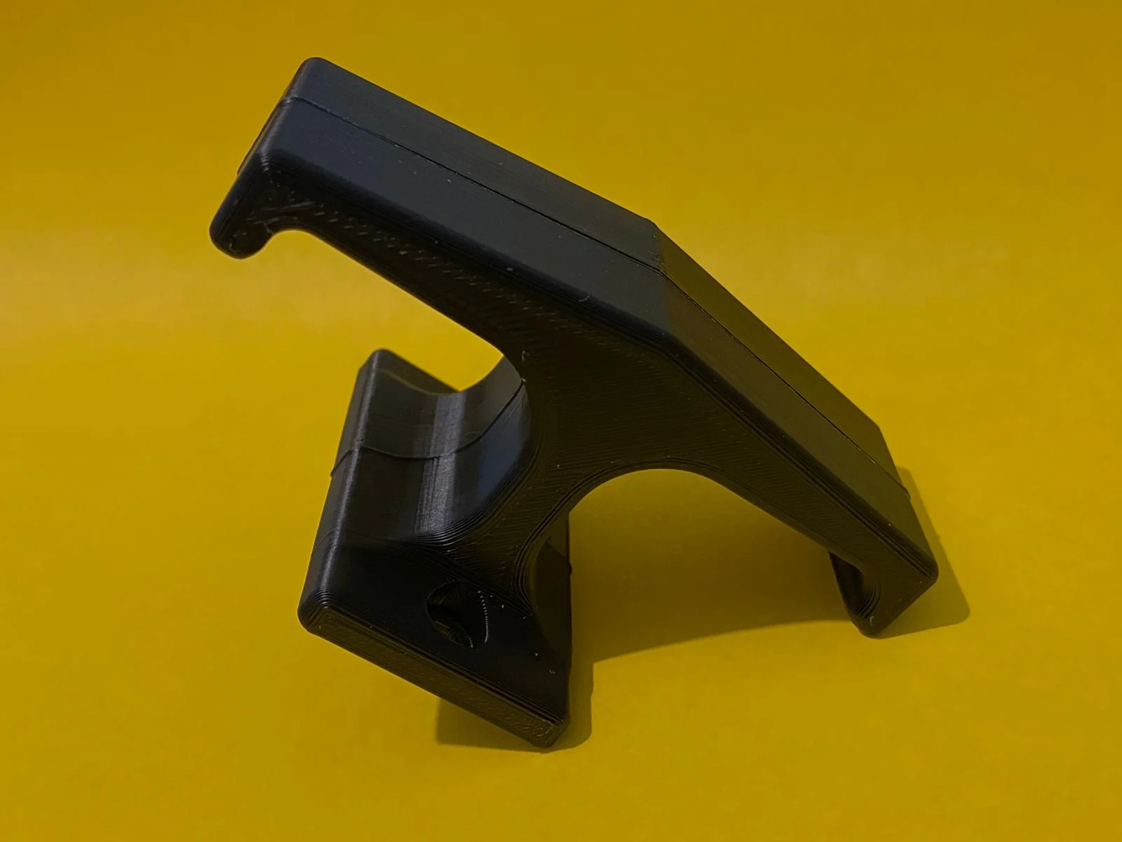 Under-desk headphone mount