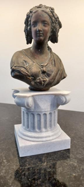 Roman Pedestal