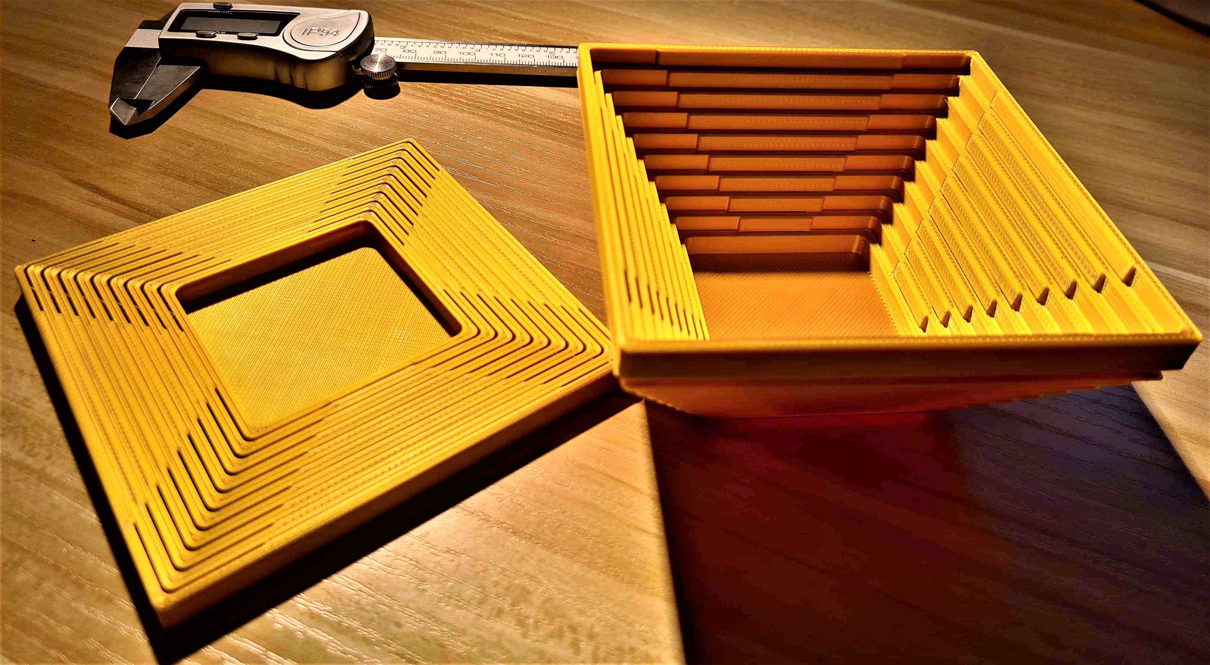 Collapsible / Foldable bowl