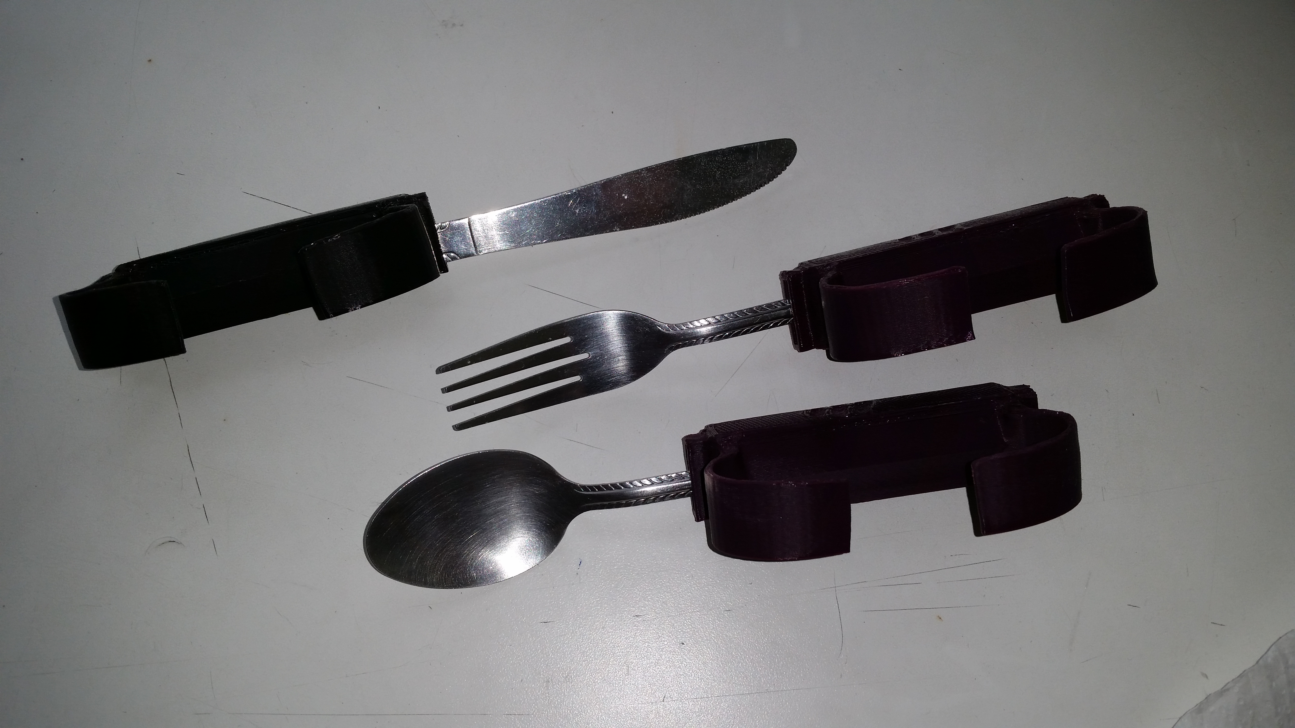 Flatware Adapter