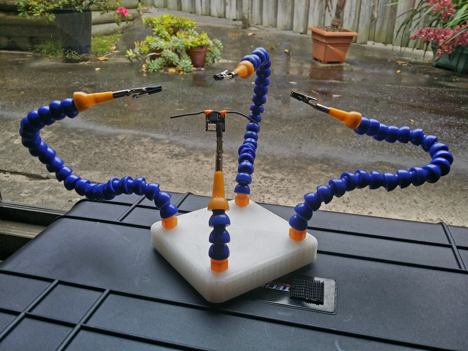 Helping Hands - Base Plate