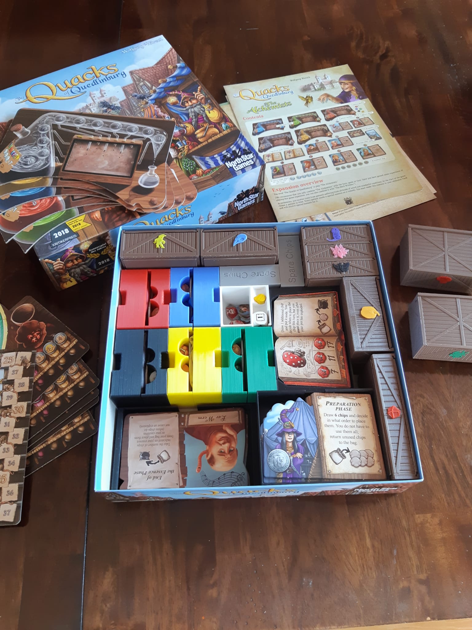 Quacks of Quedlinburg with both Expansions (Witches and Alchemists)