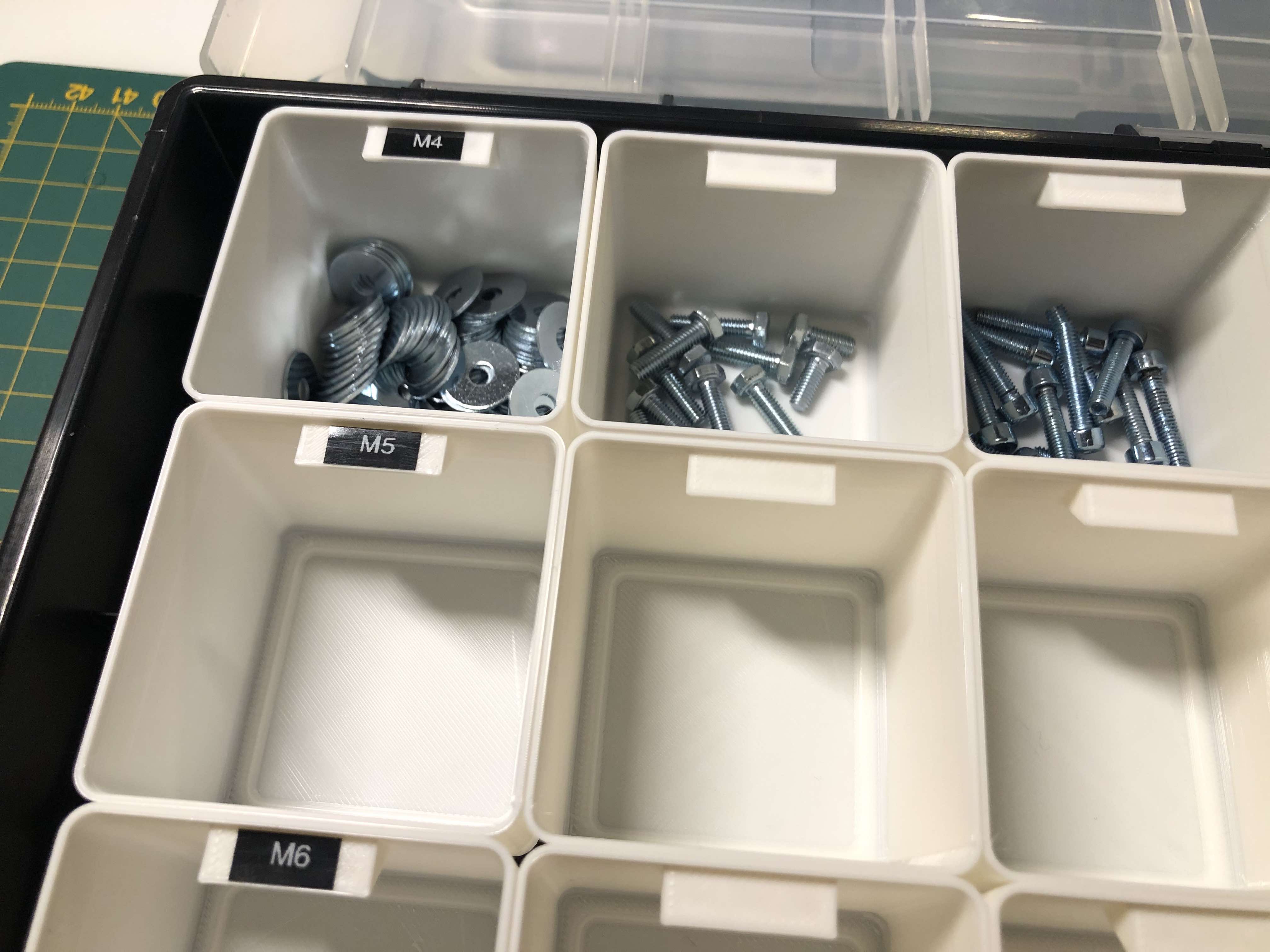 Allit® EuroPlus container with labelholder