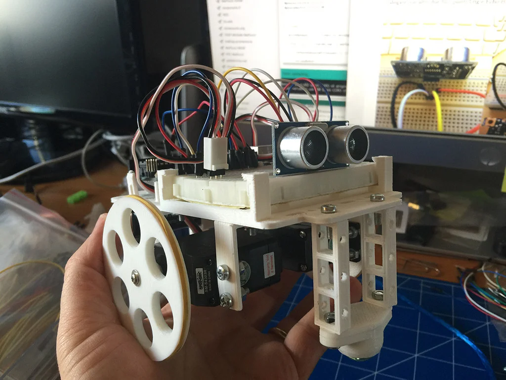 DotBotS - Support for Arduino UNO and breadboard used to create small robots