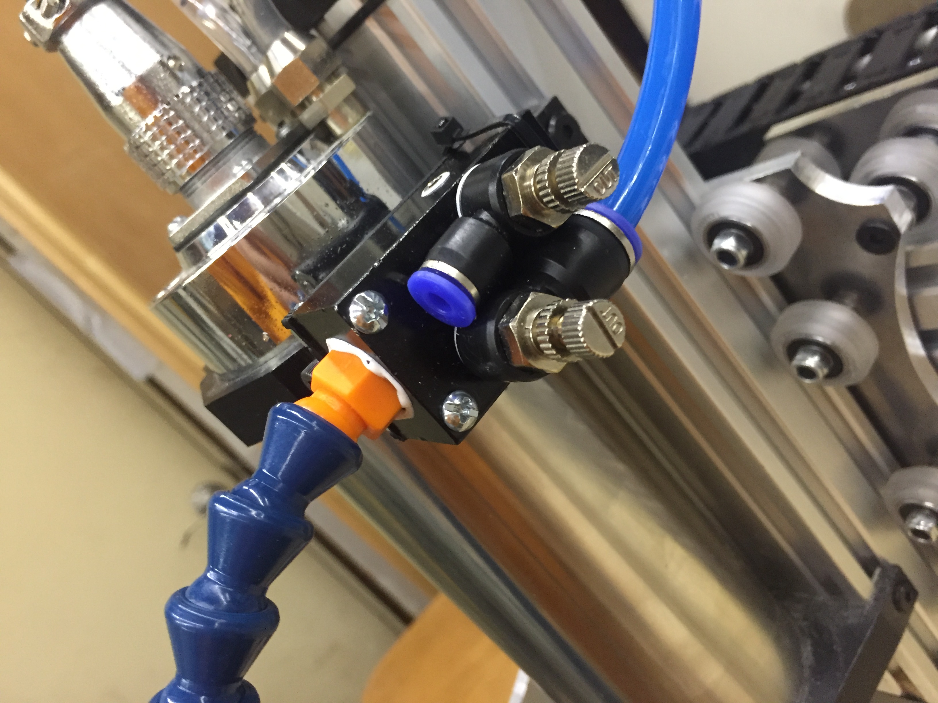 R7 Coolant Block Bracket