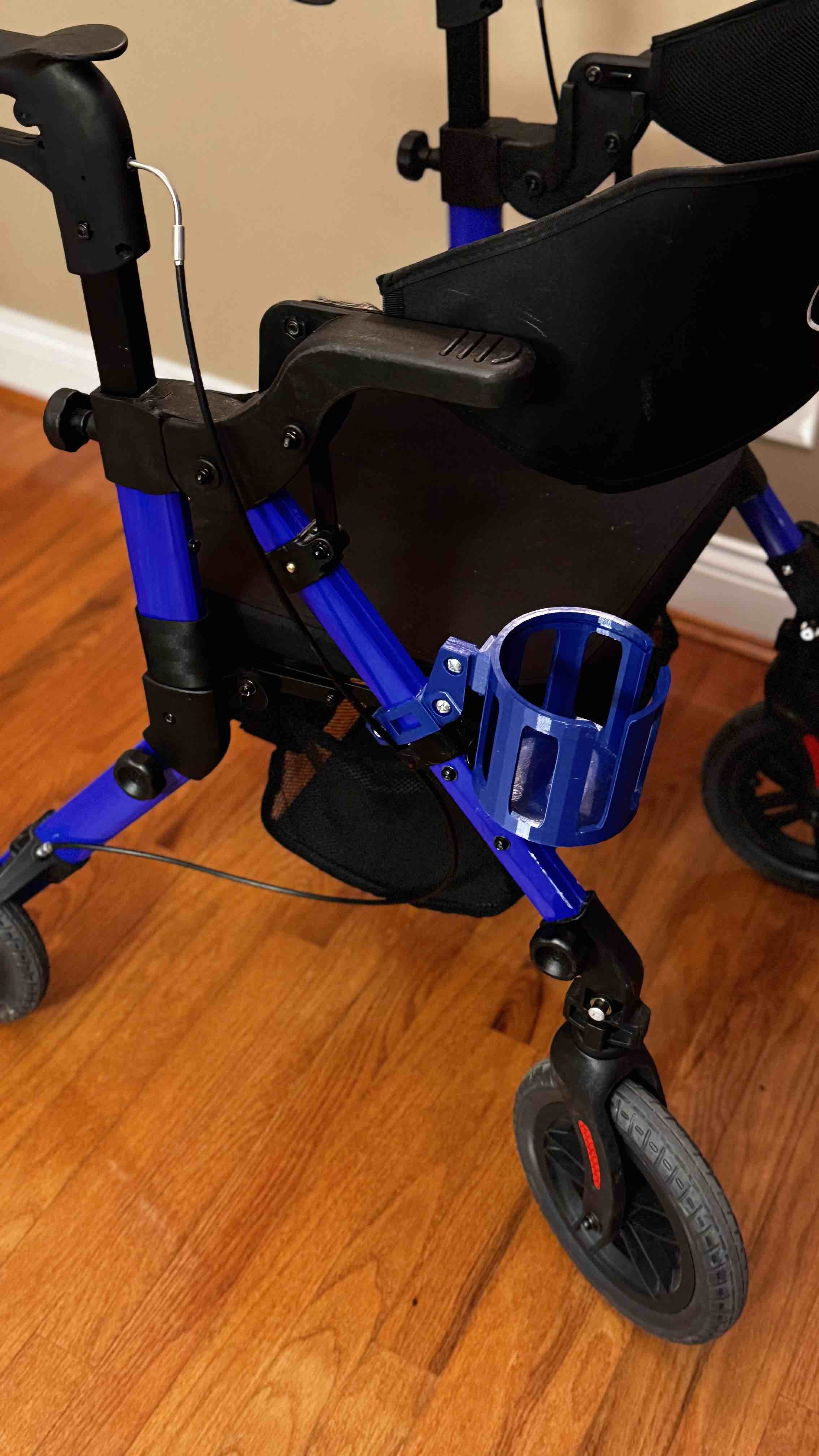 Cupholder for Vocic walker