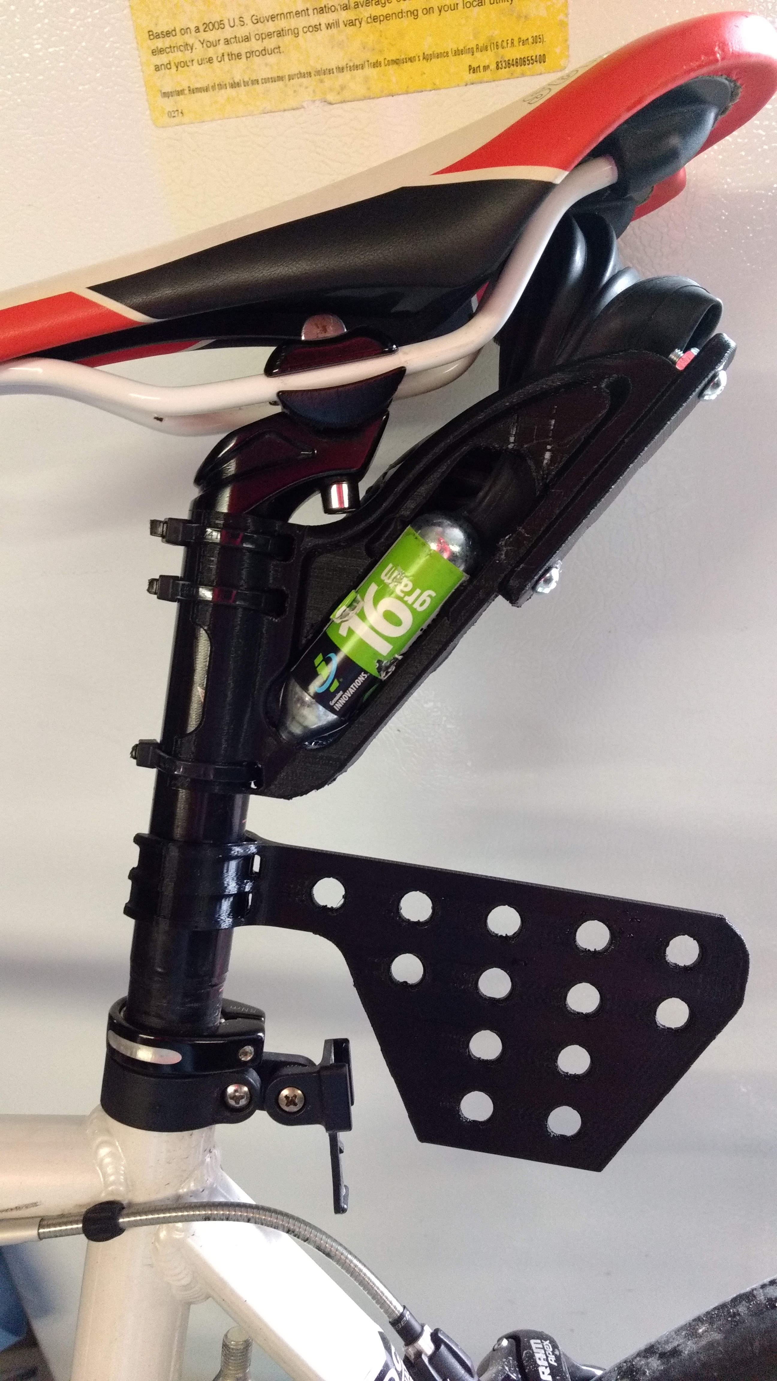 TRIATHLON - BIKE NUMBER FLAG MOUNT