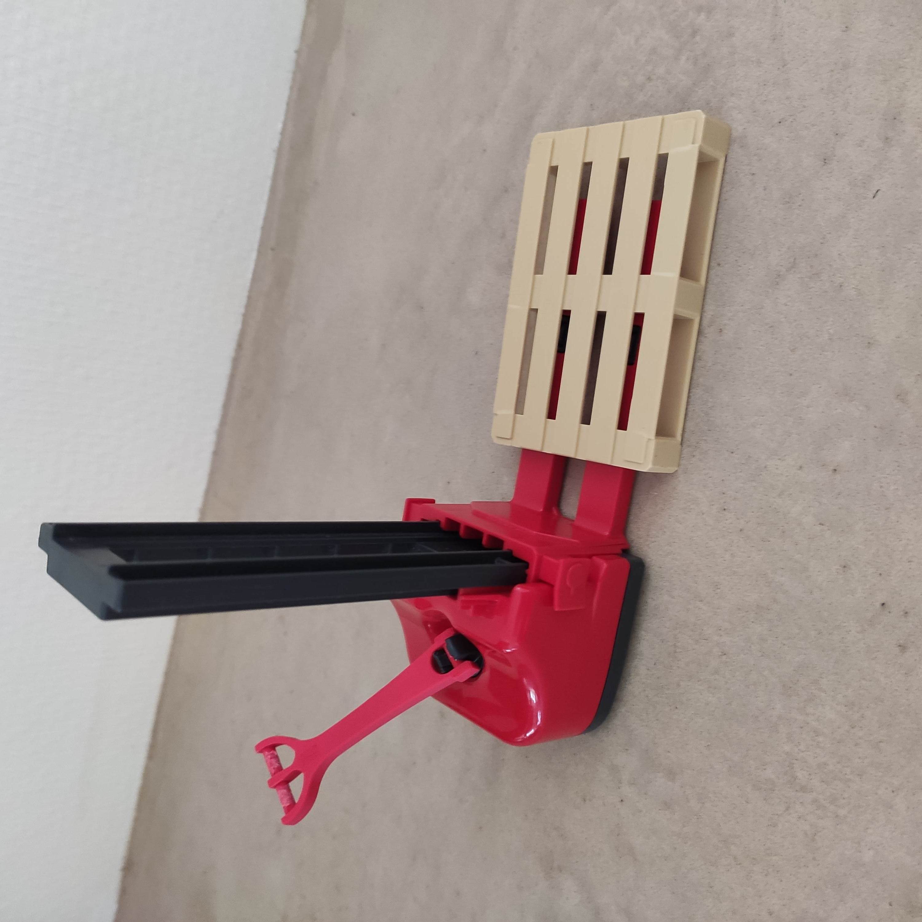 Bruder pallet truck  (Bruder Ameise)