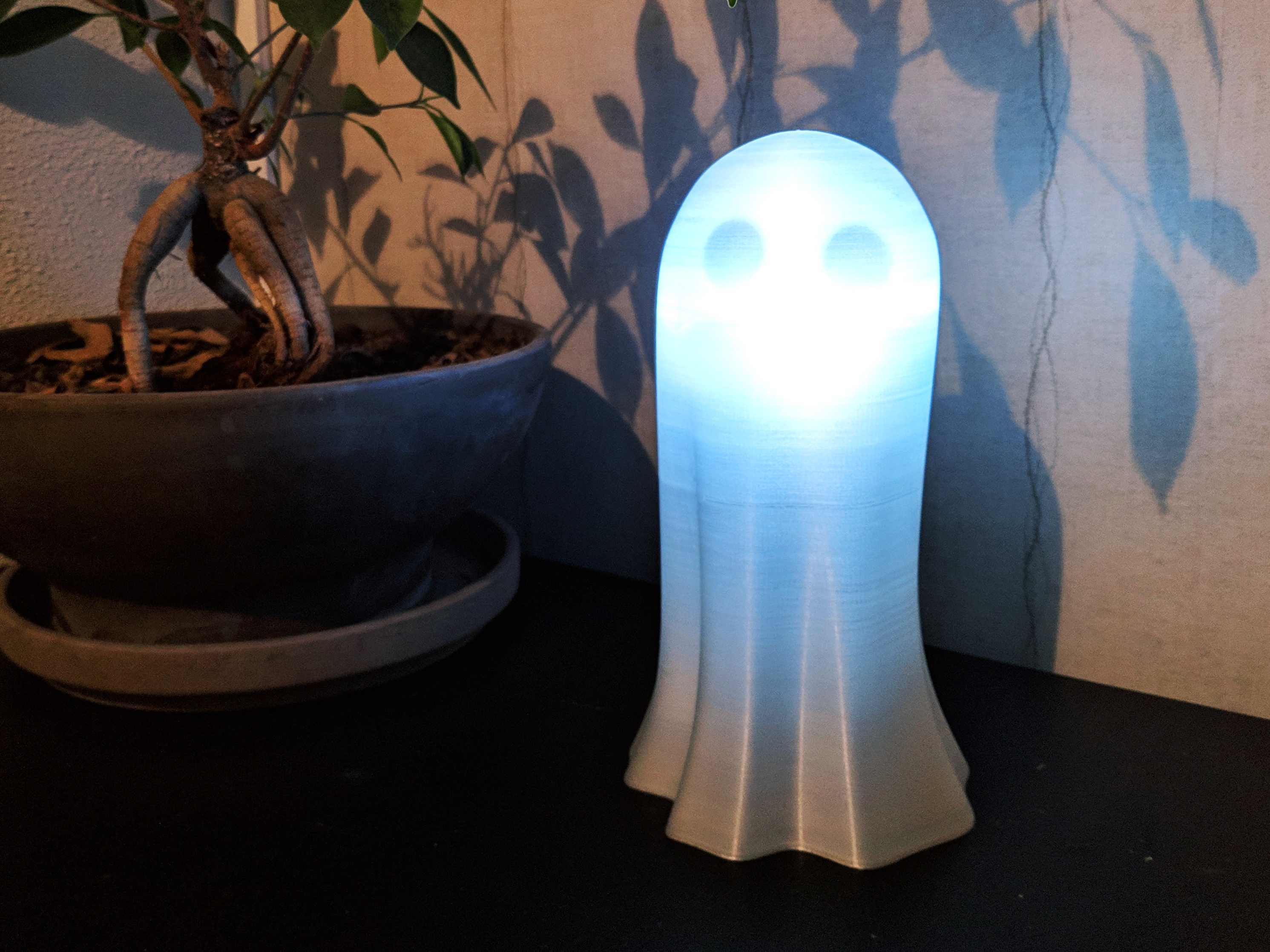 Pavel the Ghost Lamp