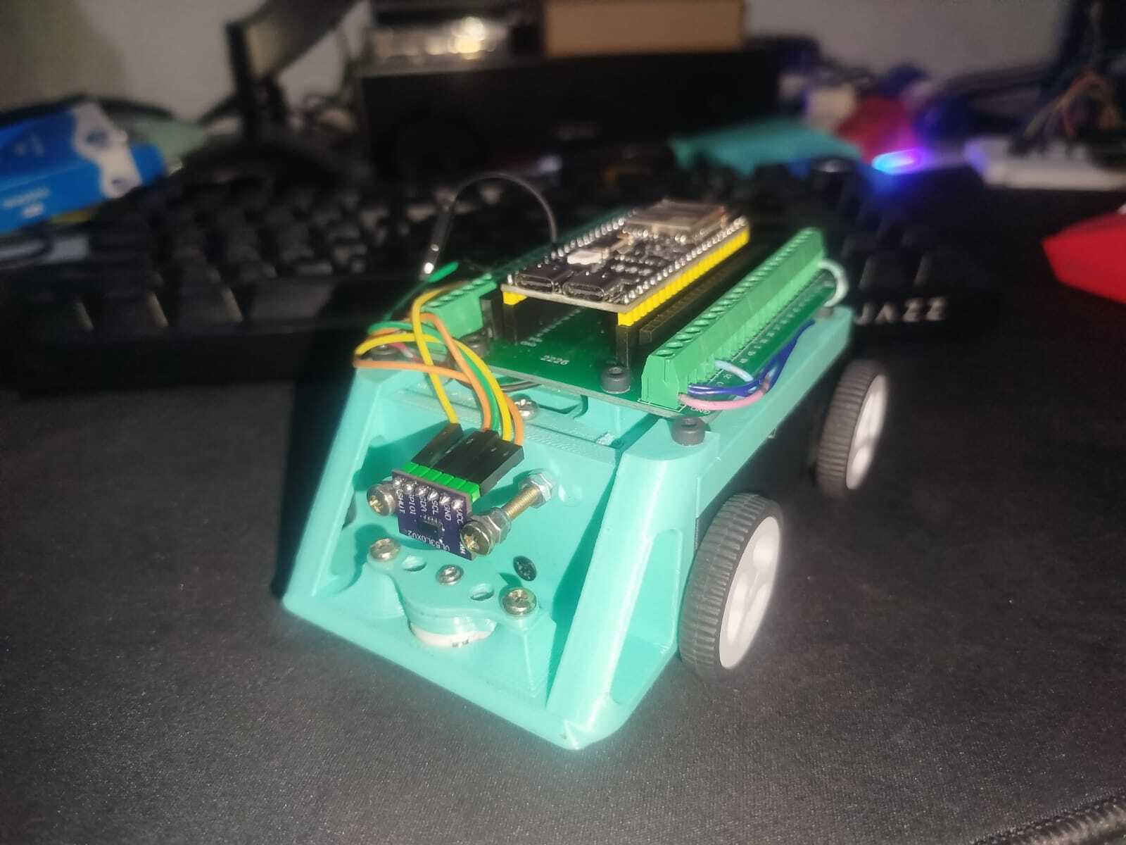 Robô Educacional Modular com Odometria