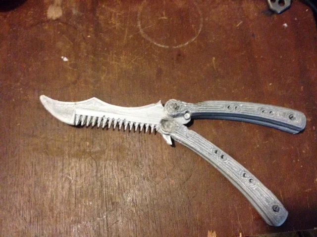 CS: GO Balisong (Butterfly) Comb Knife