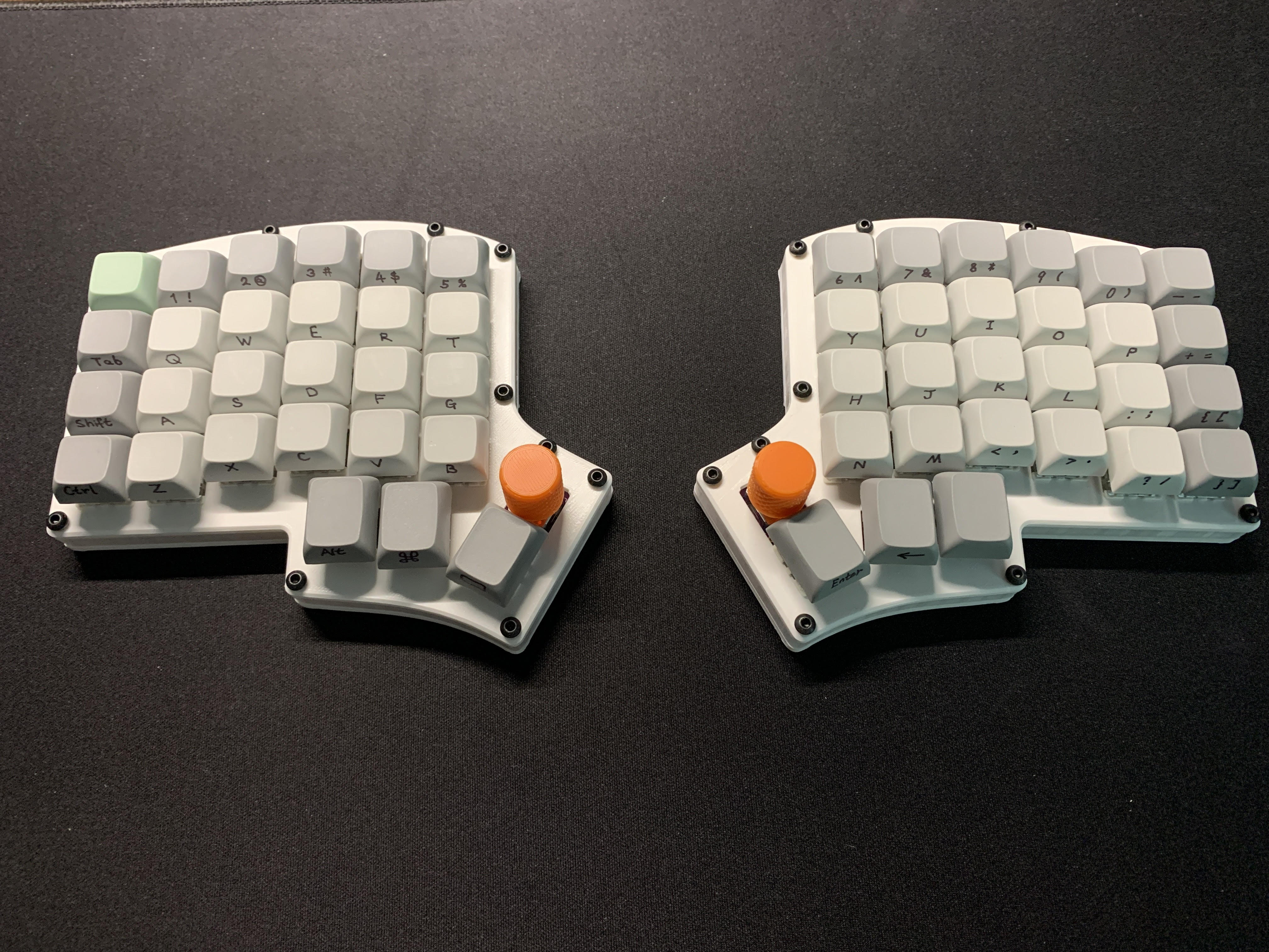 Ultra thin cases for Keebio Iris rev.4 keyboard, magnetic attachable