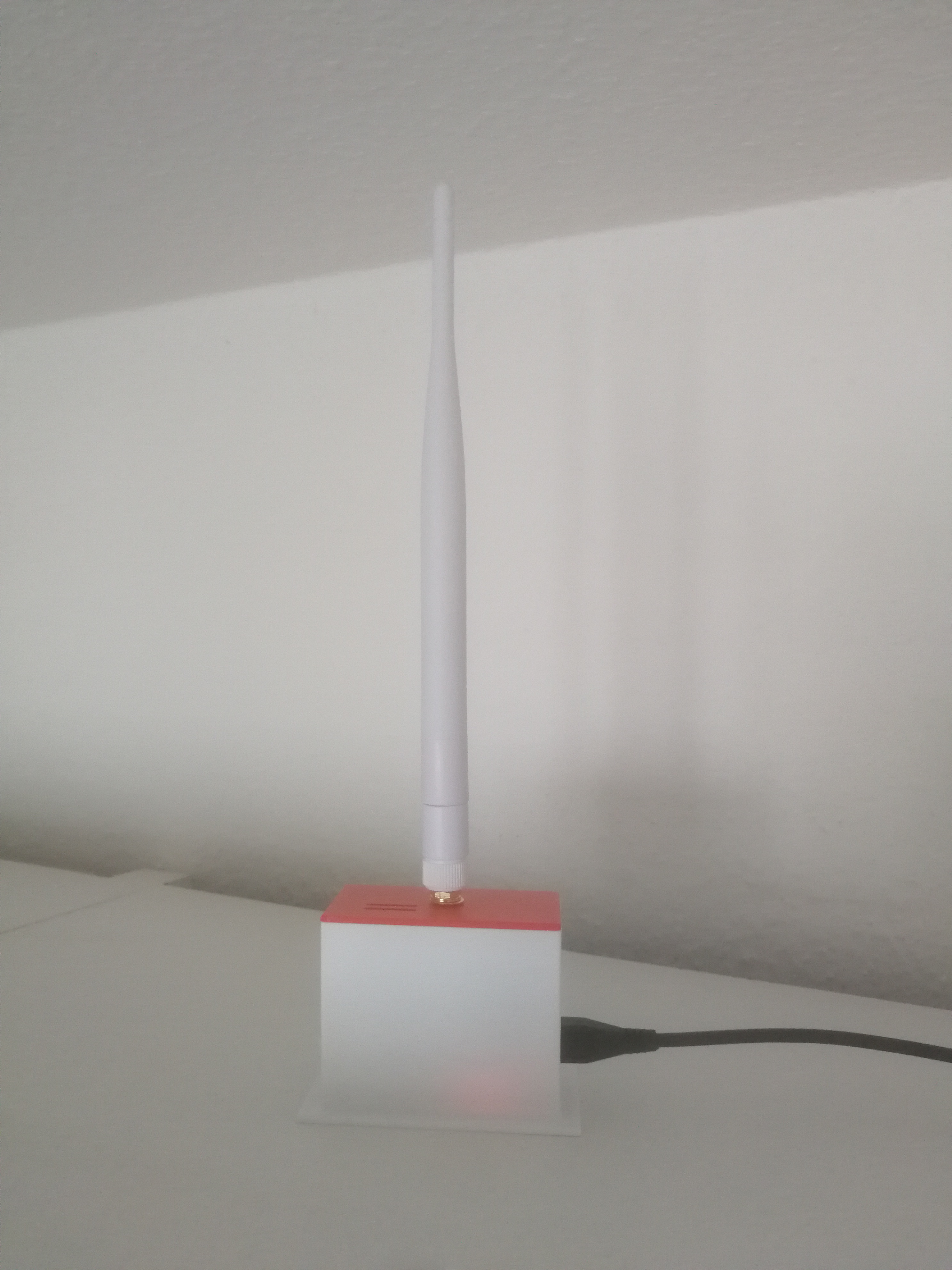 Case for ESP32 with external Antenna