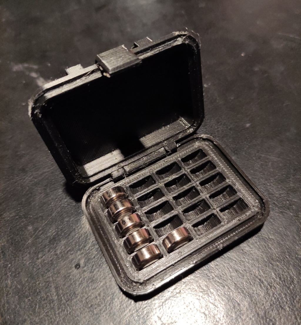 Battery Box LR44 / AG13