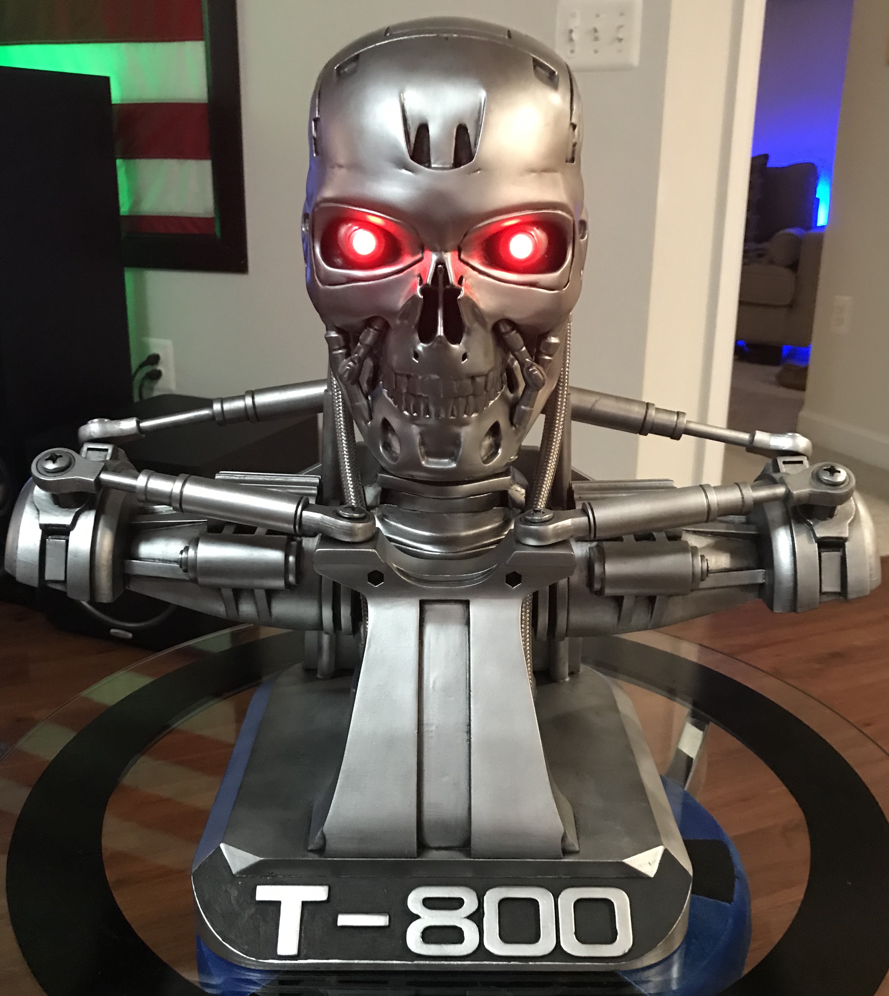 Terminator T800 Full Bust Scaled 1:1