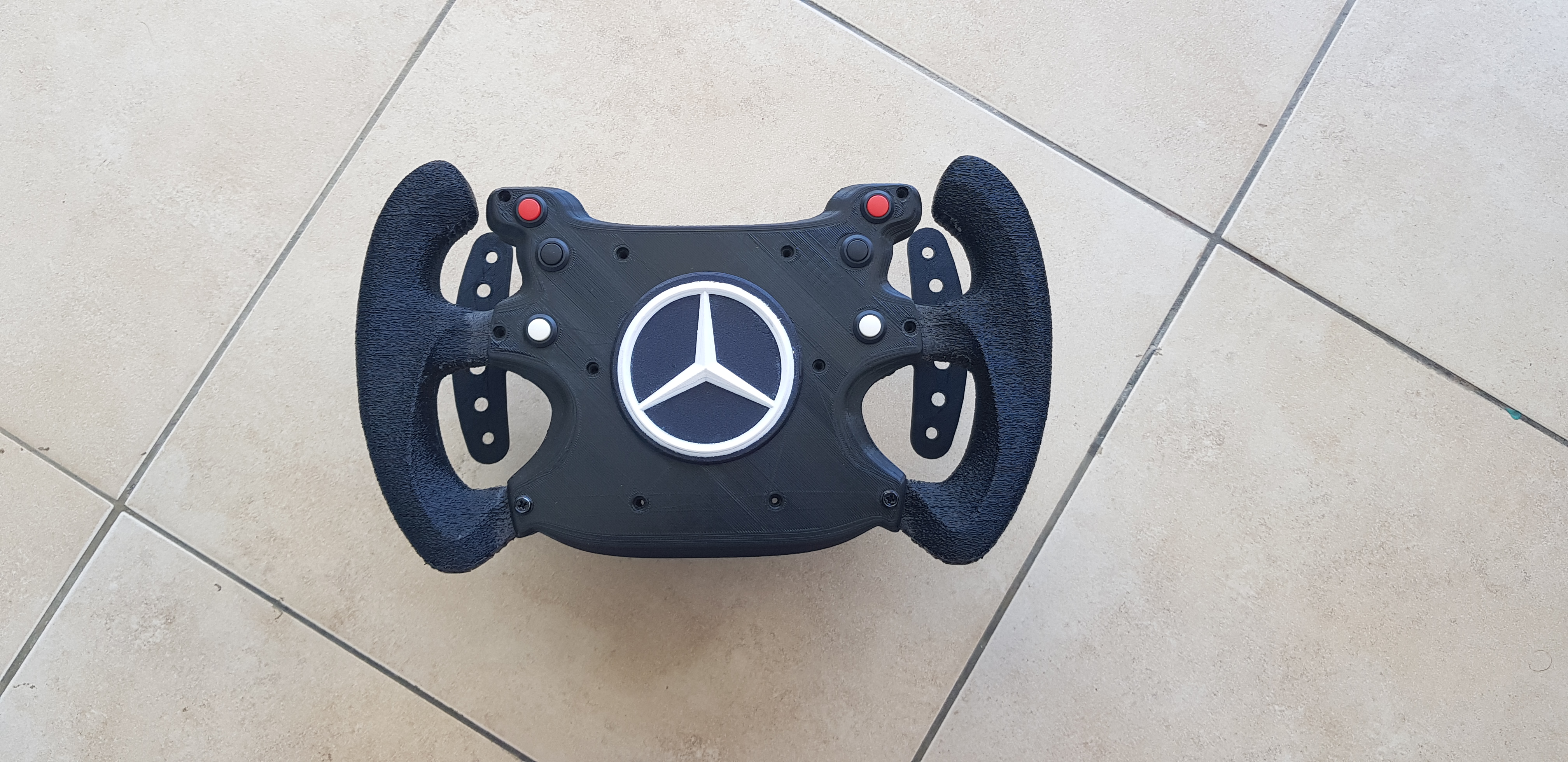 Cap for f1 style steering wheel