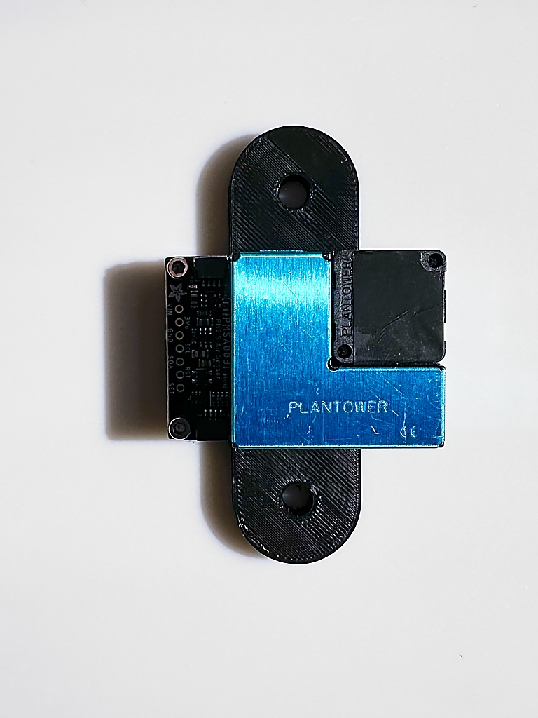 an 8020 series 10 mount for an Adafruit PMSA003I Air Quality Breakout