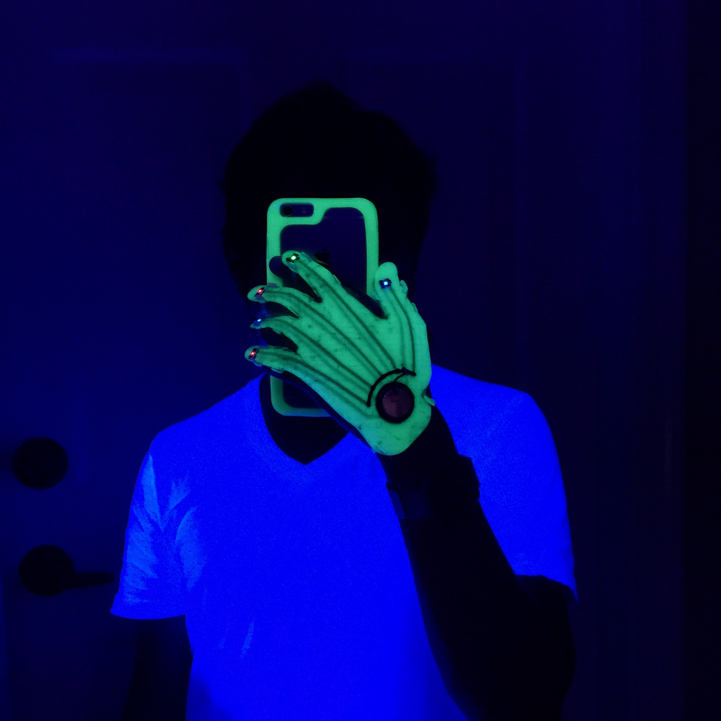 3D Printed Flexible LED Glove