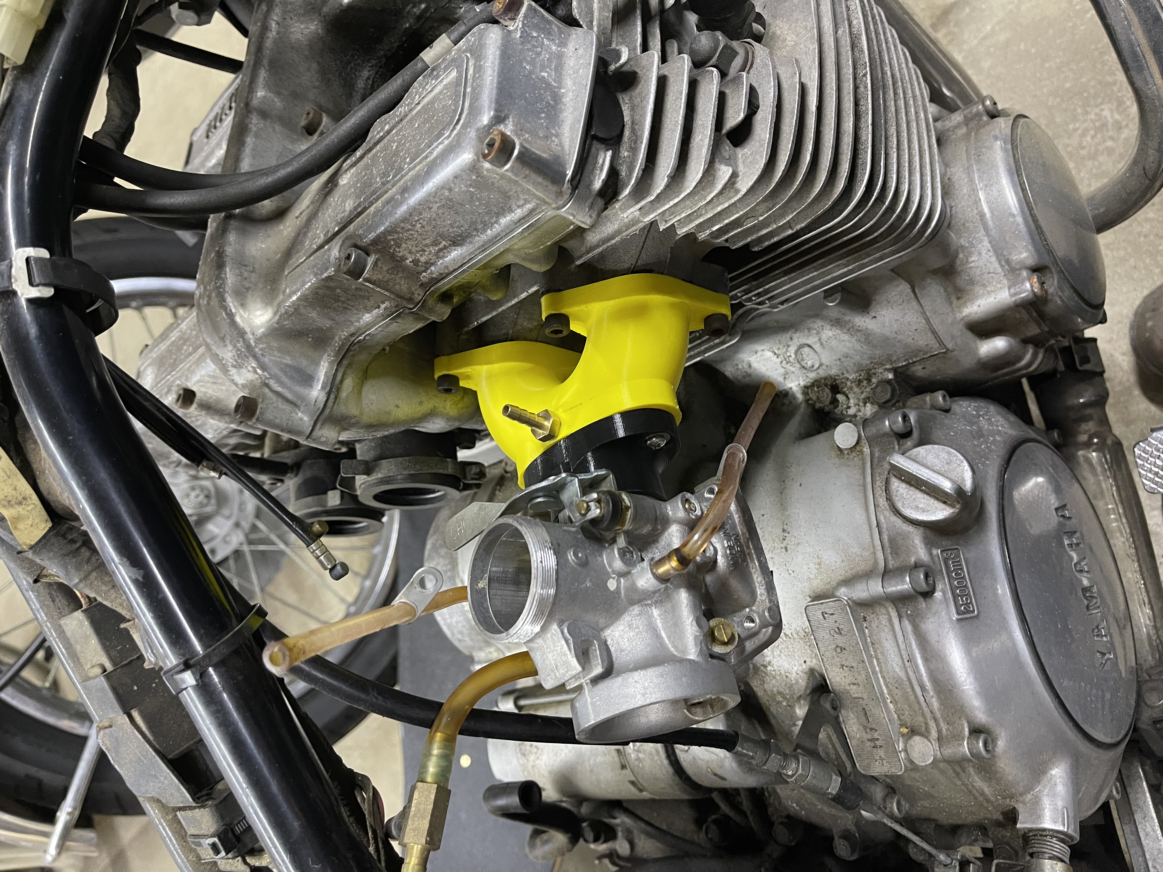 XJ650 dual carb conversion manifold
