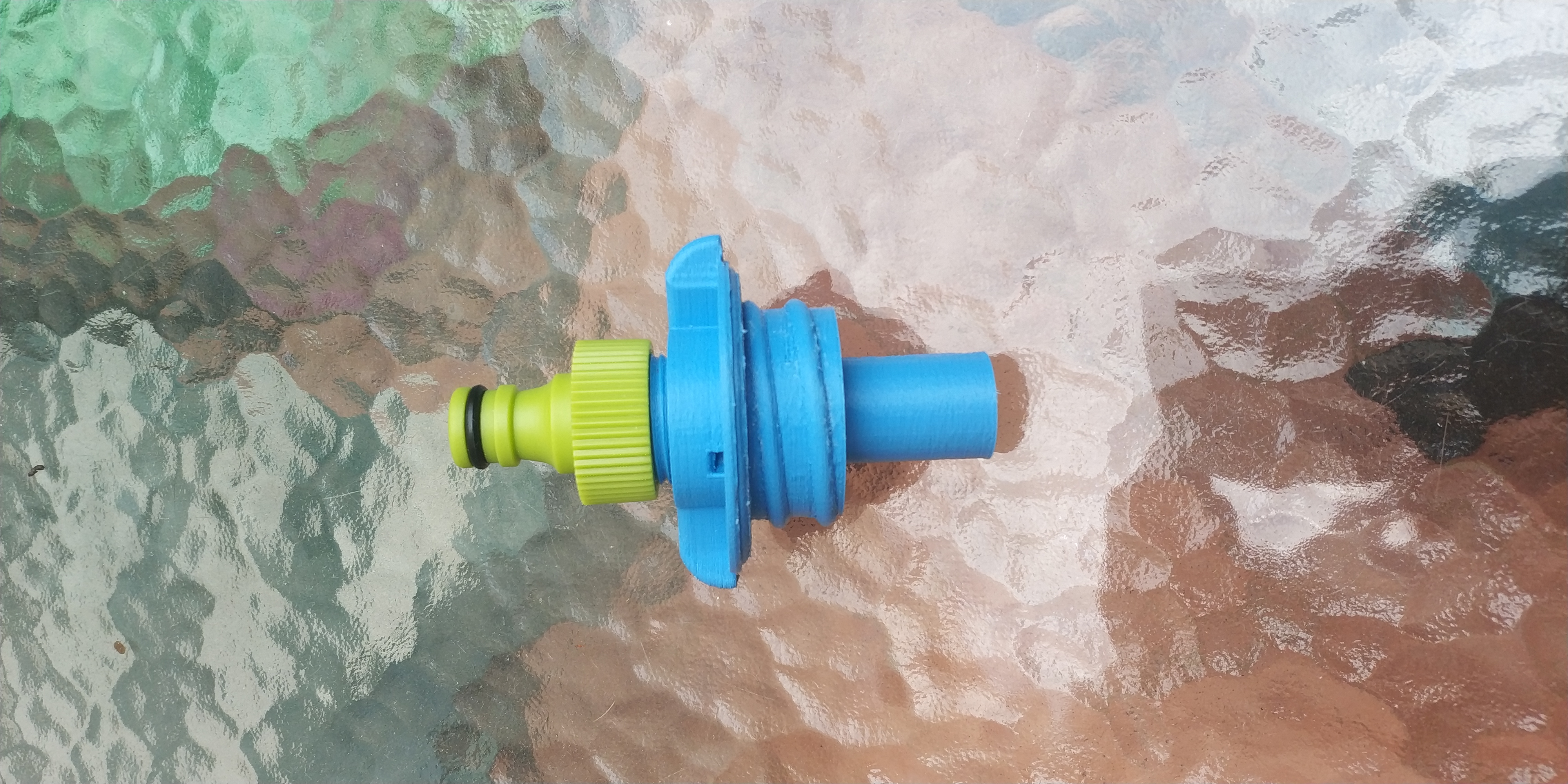 Tapon rosca bocana deposito de aguas marca FAP