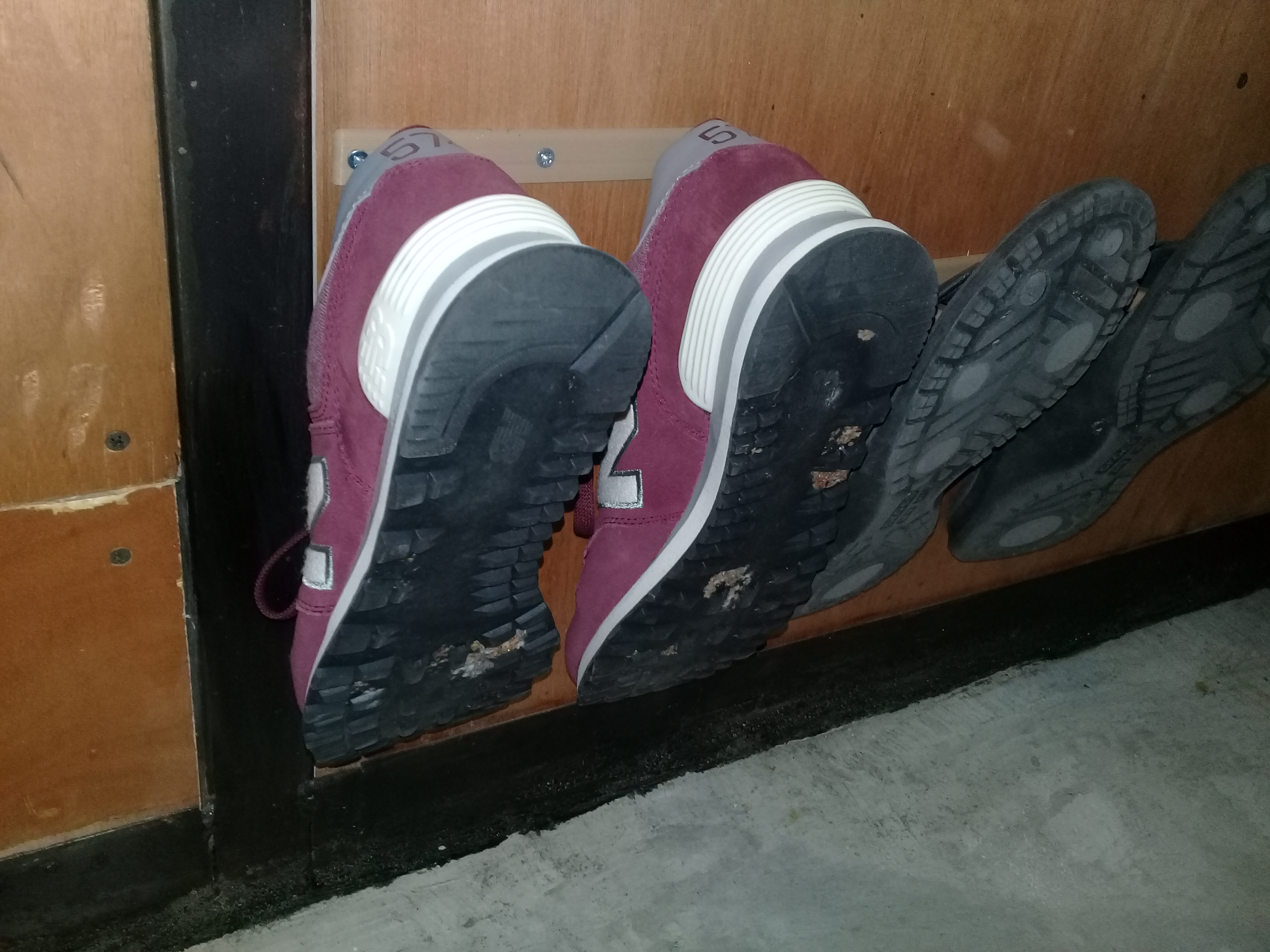 shoes hanger