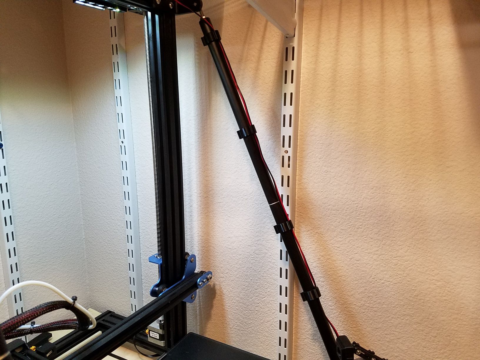 CR-10 V2 Support Bar Clip