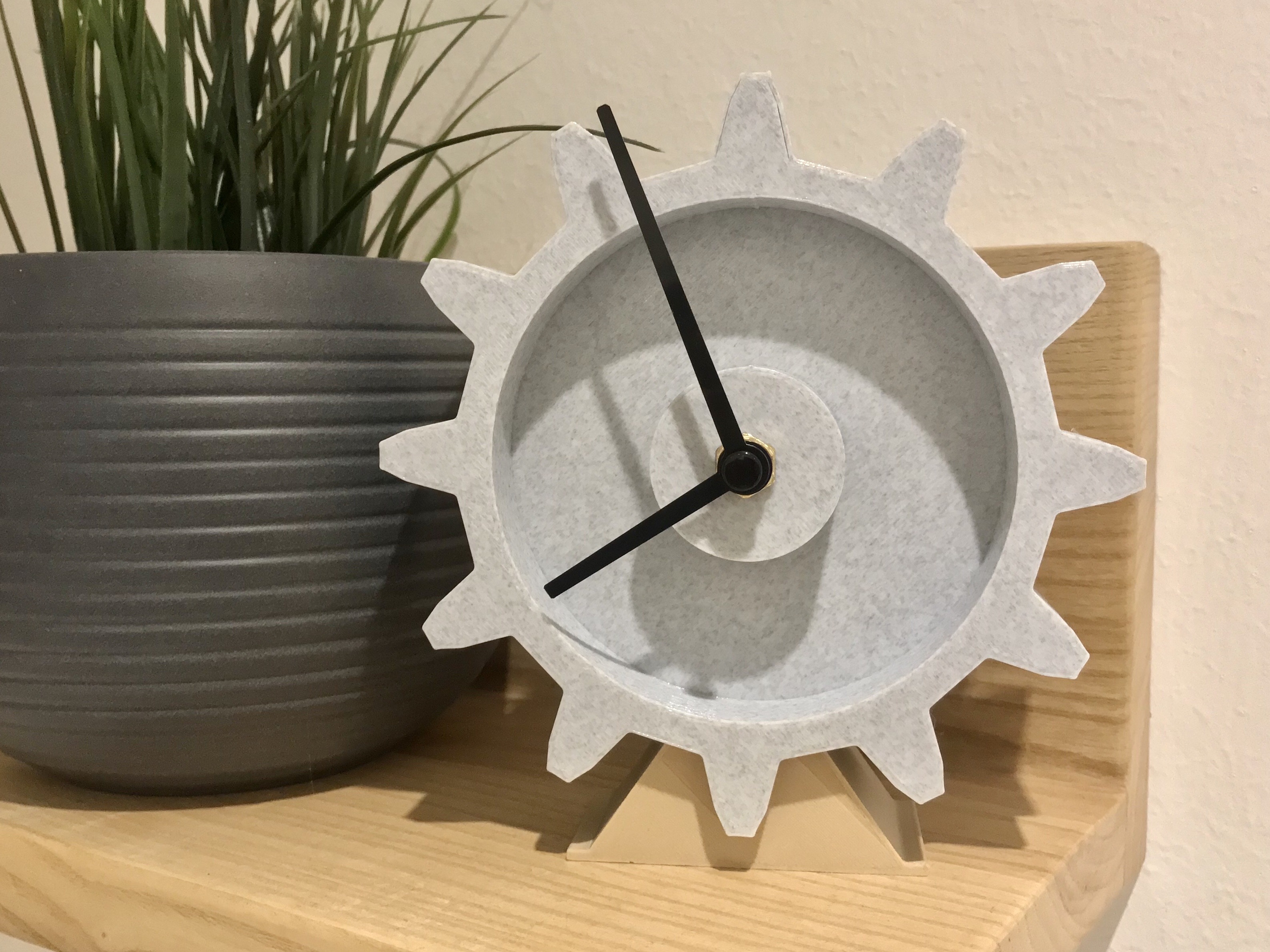 Gear clock