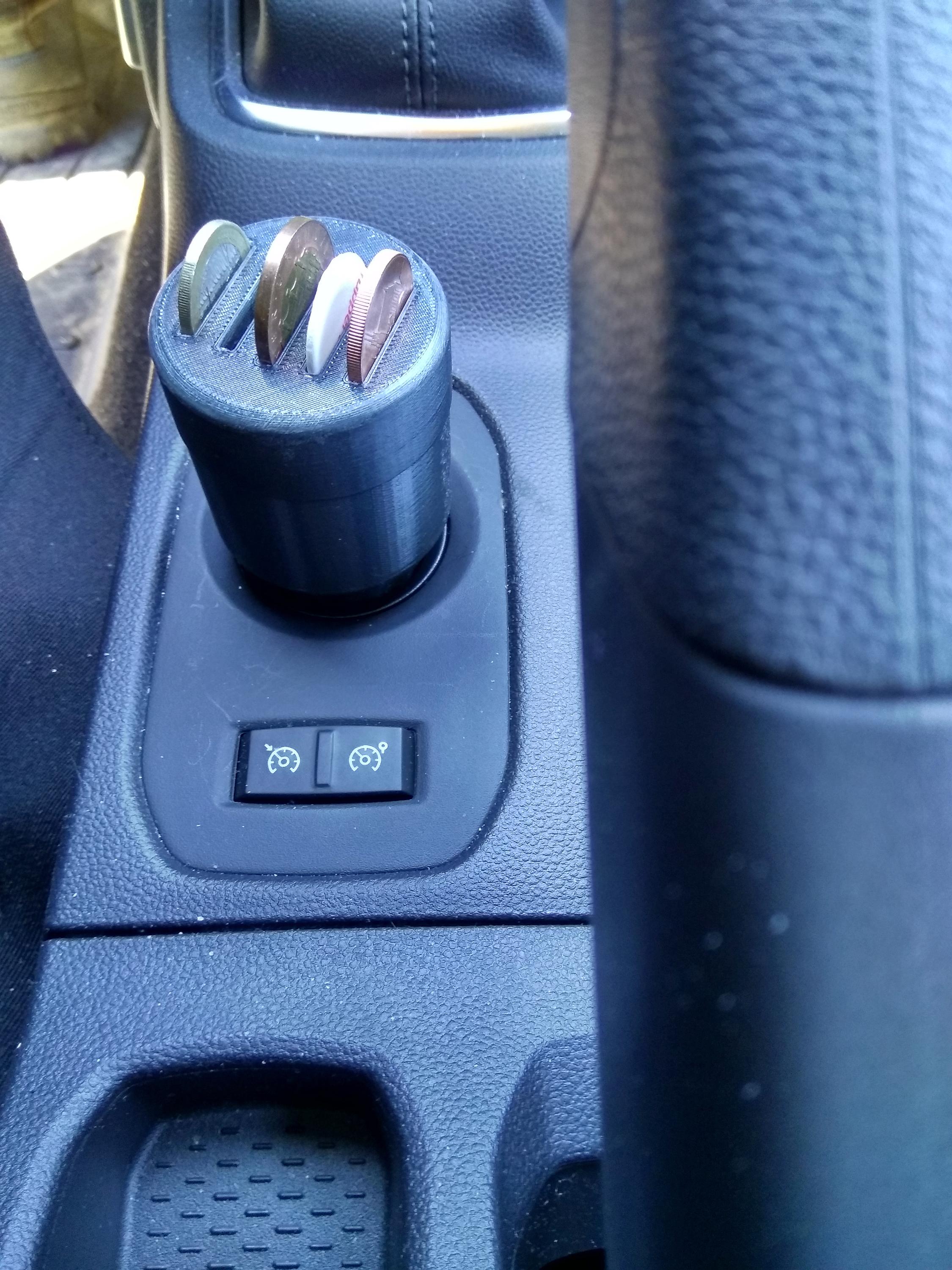 Chewing gum container for Dacia Duster II 4x2