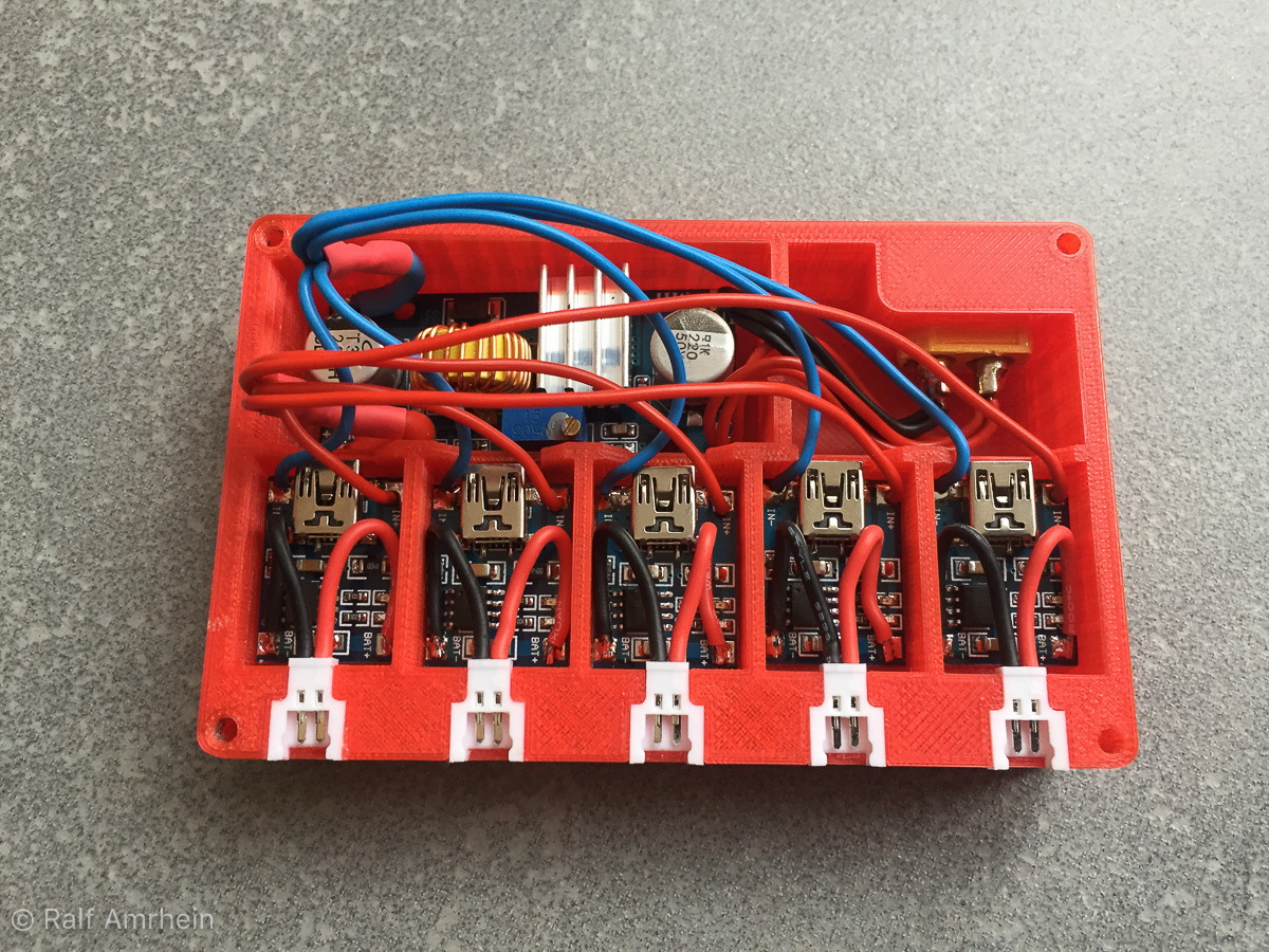 1S x 5 1A Charger /Lader