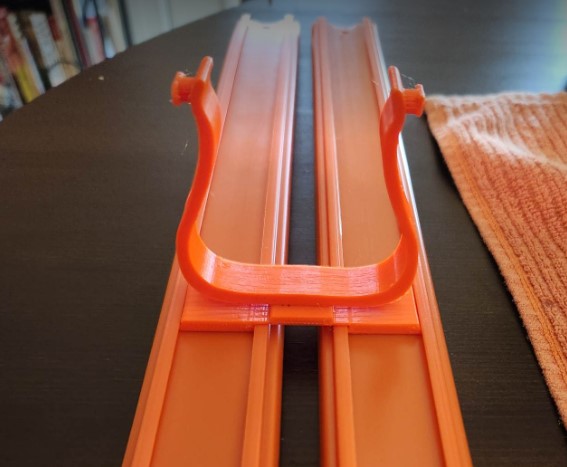 Hot Wheels handrail clamp