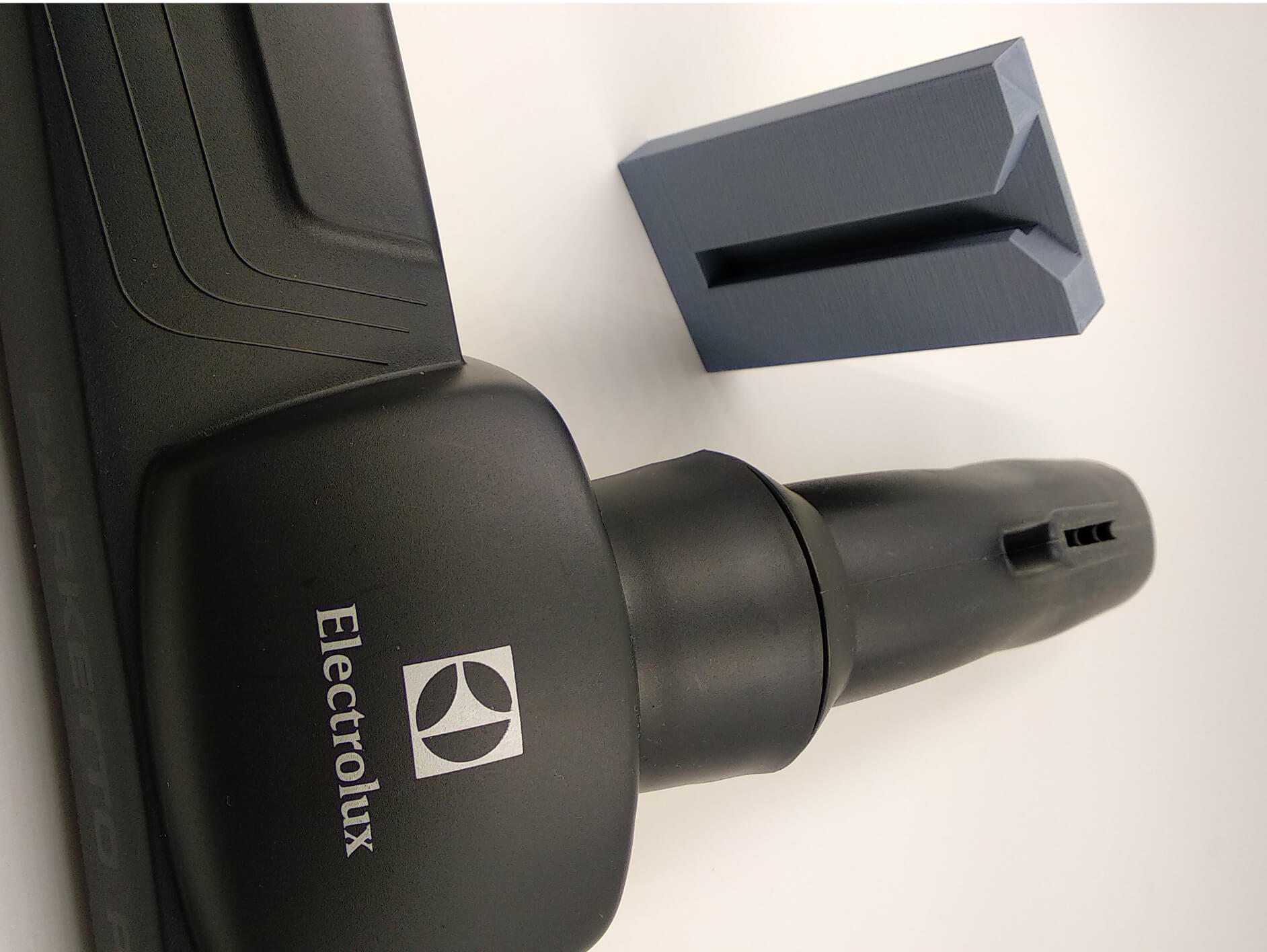 Electrolux UltraSilencer - floor brush / extension tube holder