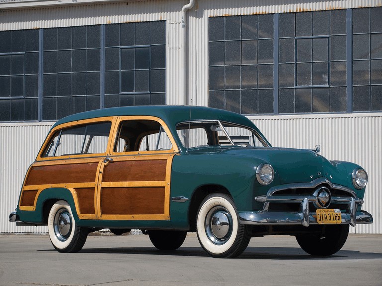 Ford Custom Station Wagon 1949