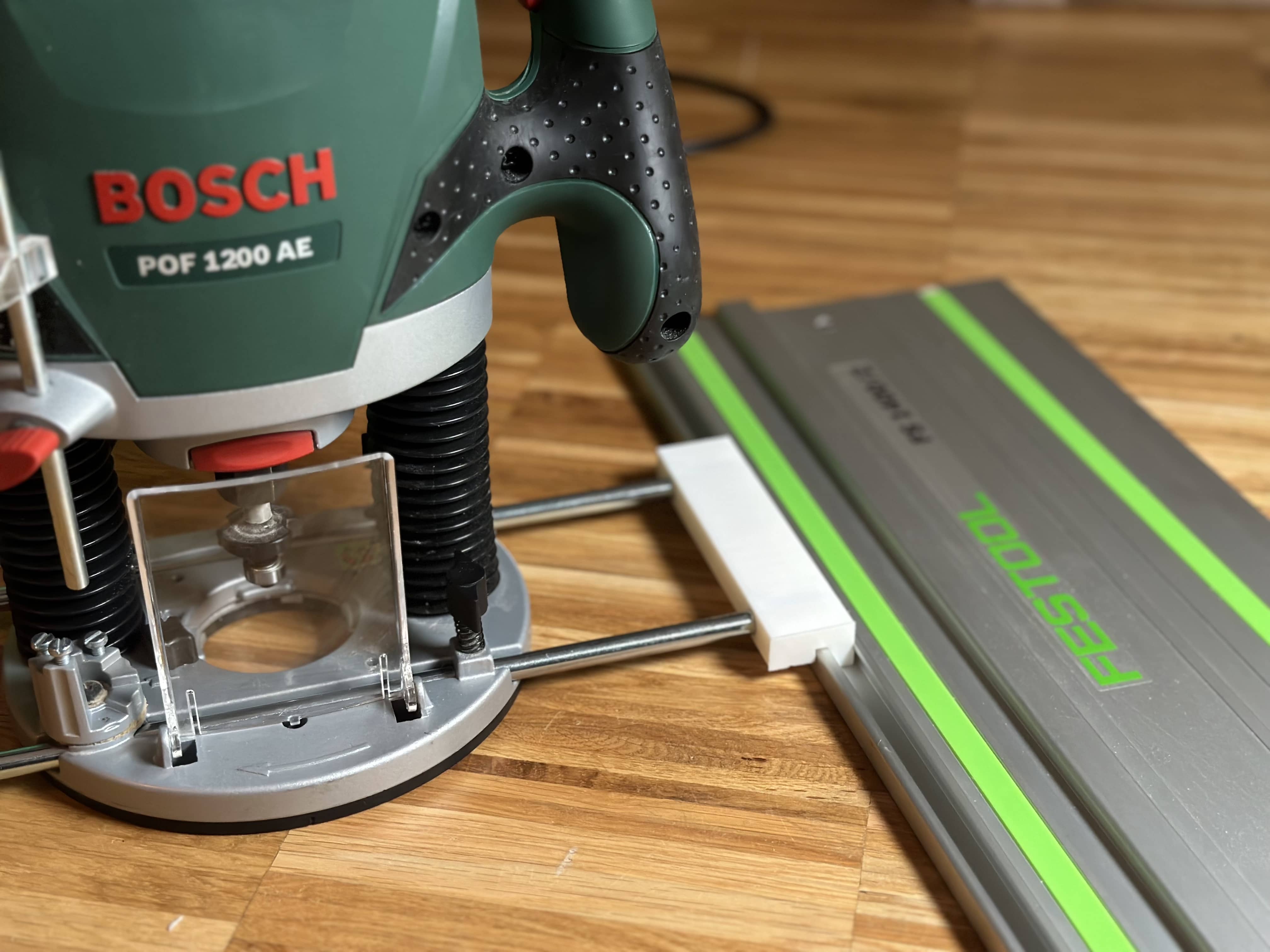 Bosch POF 1200 AE / Bosch POF 1400 ACE - Festool Guide Rail Mount