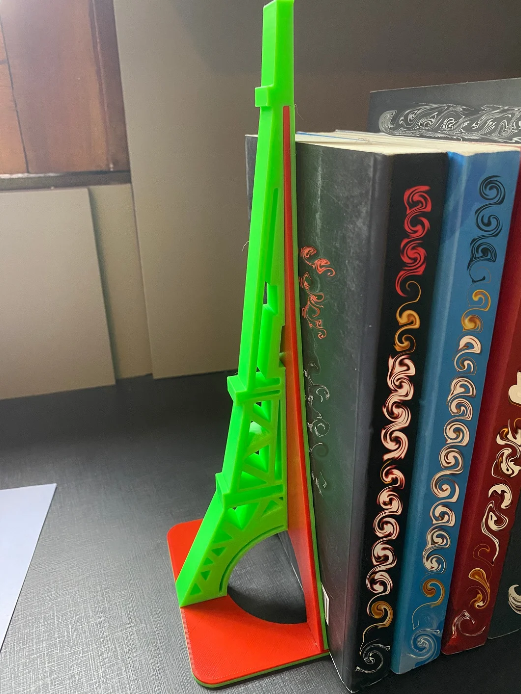 Eiffel Tower Book Support