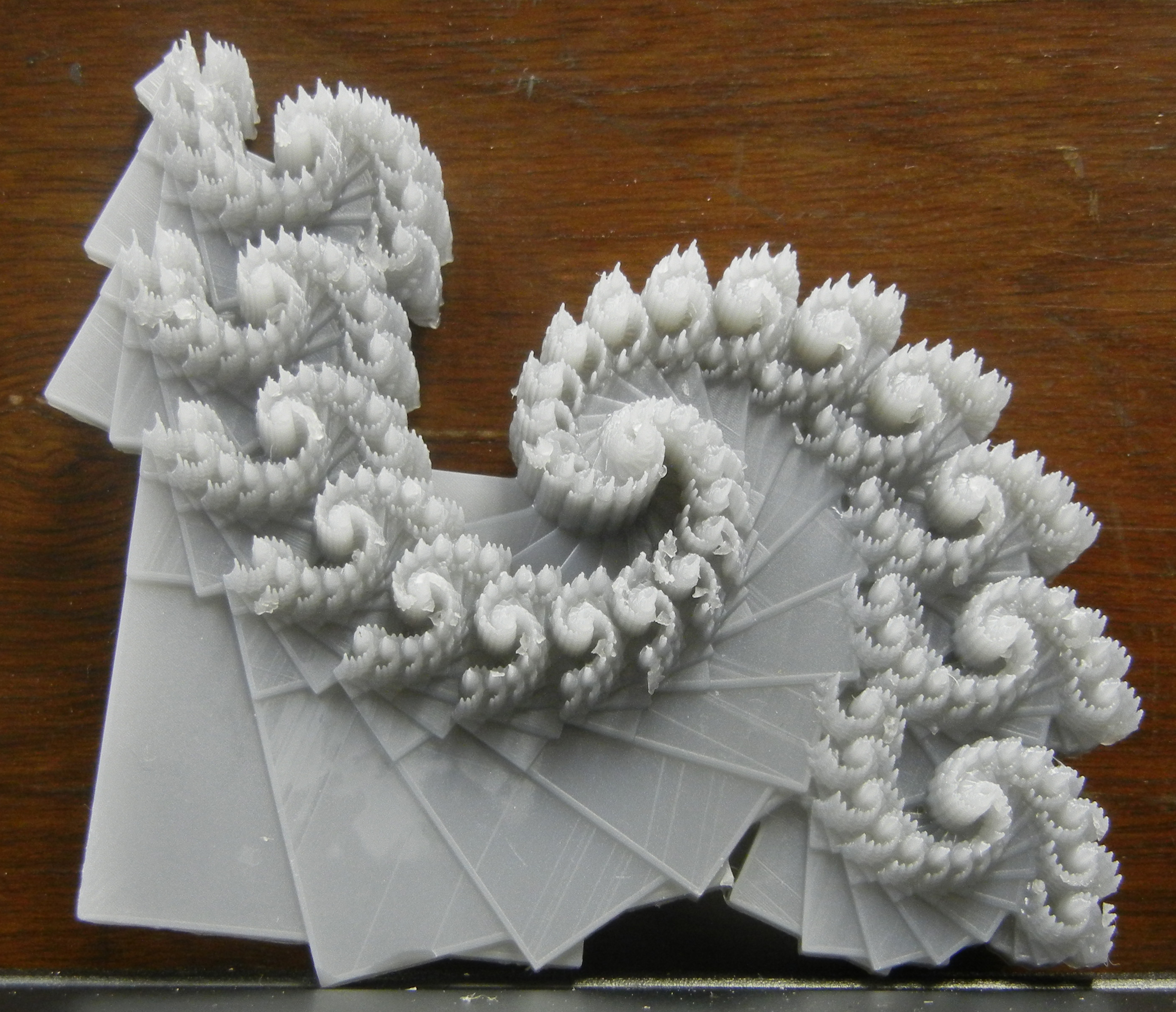 Spiral fractal based on an affine IFS