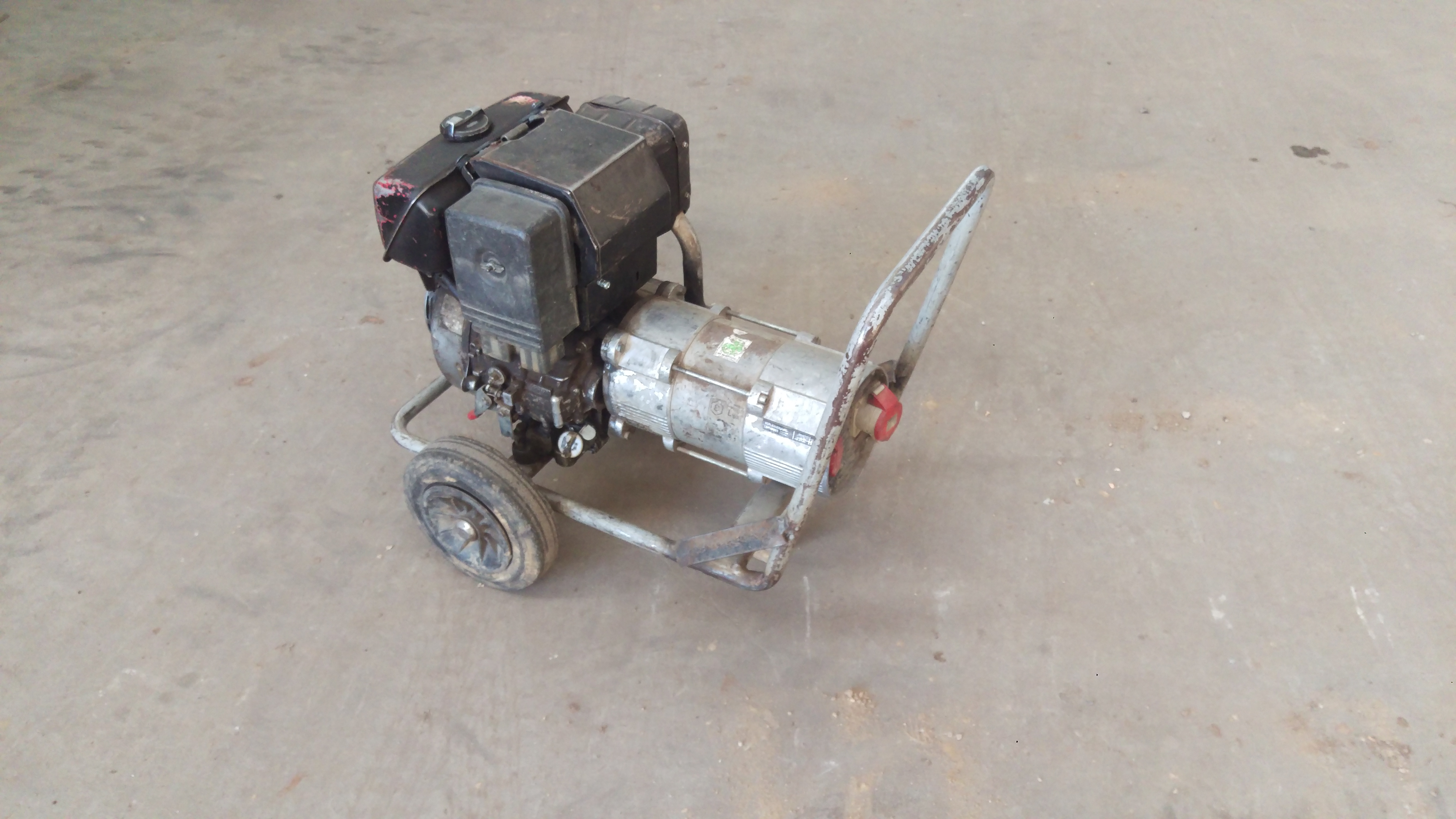 generator benzin