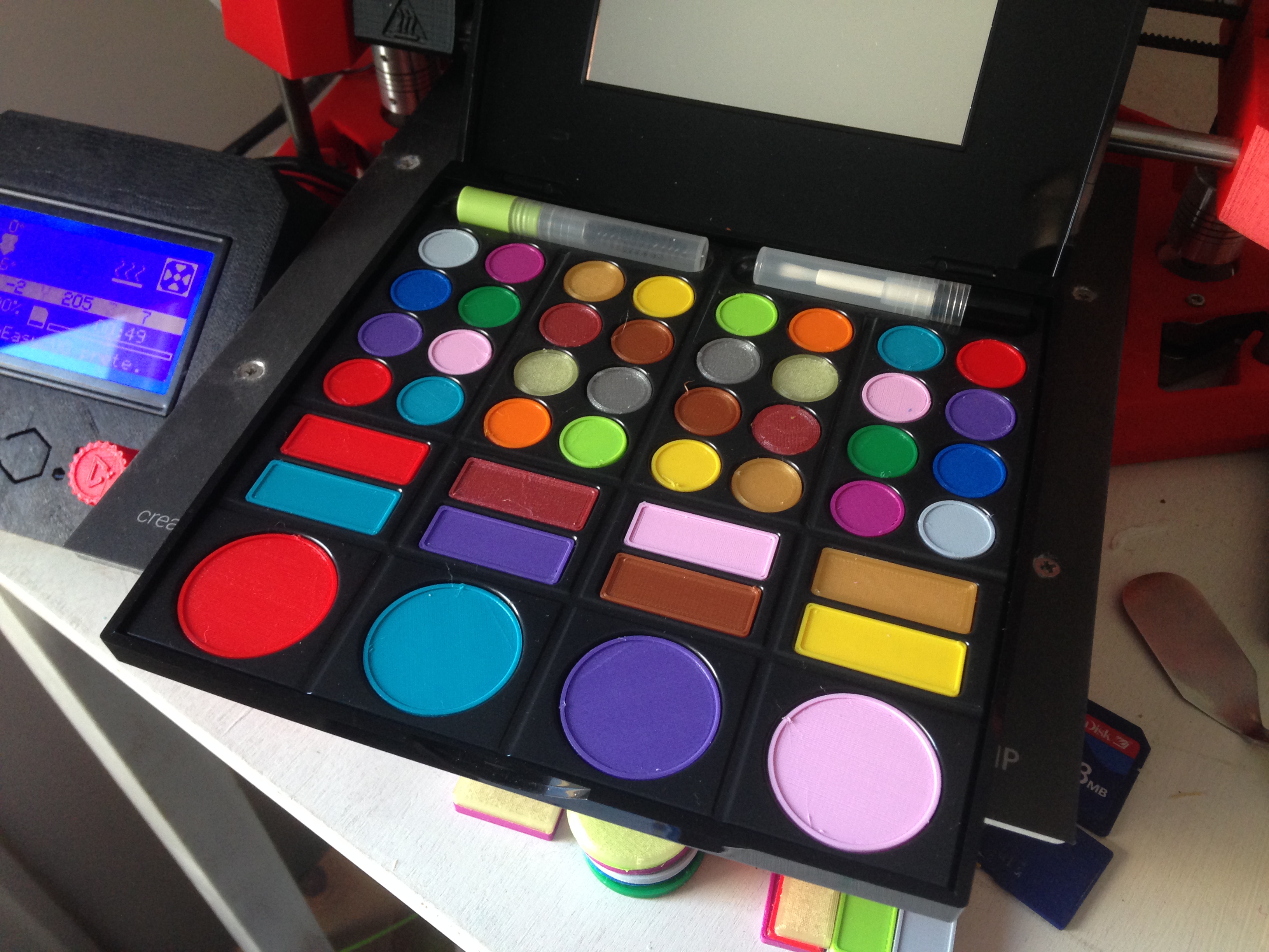 Make-up kit